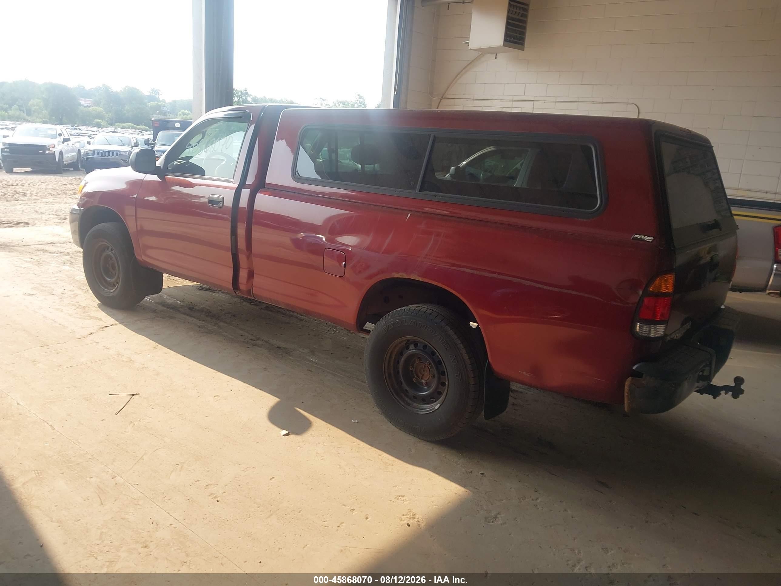 2004 Toyota Tundra   Красный vin: 5TBJN32134S442750