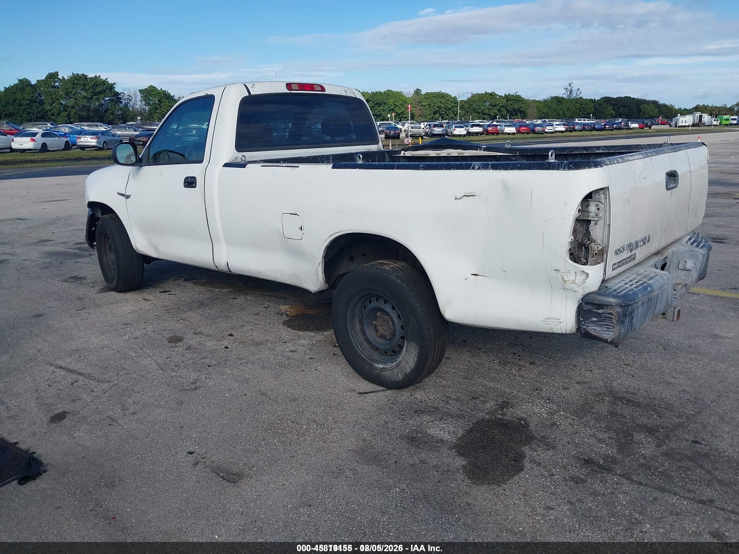 2004 Toyota Tundra   Белый vin: 5TBJN32134S445289