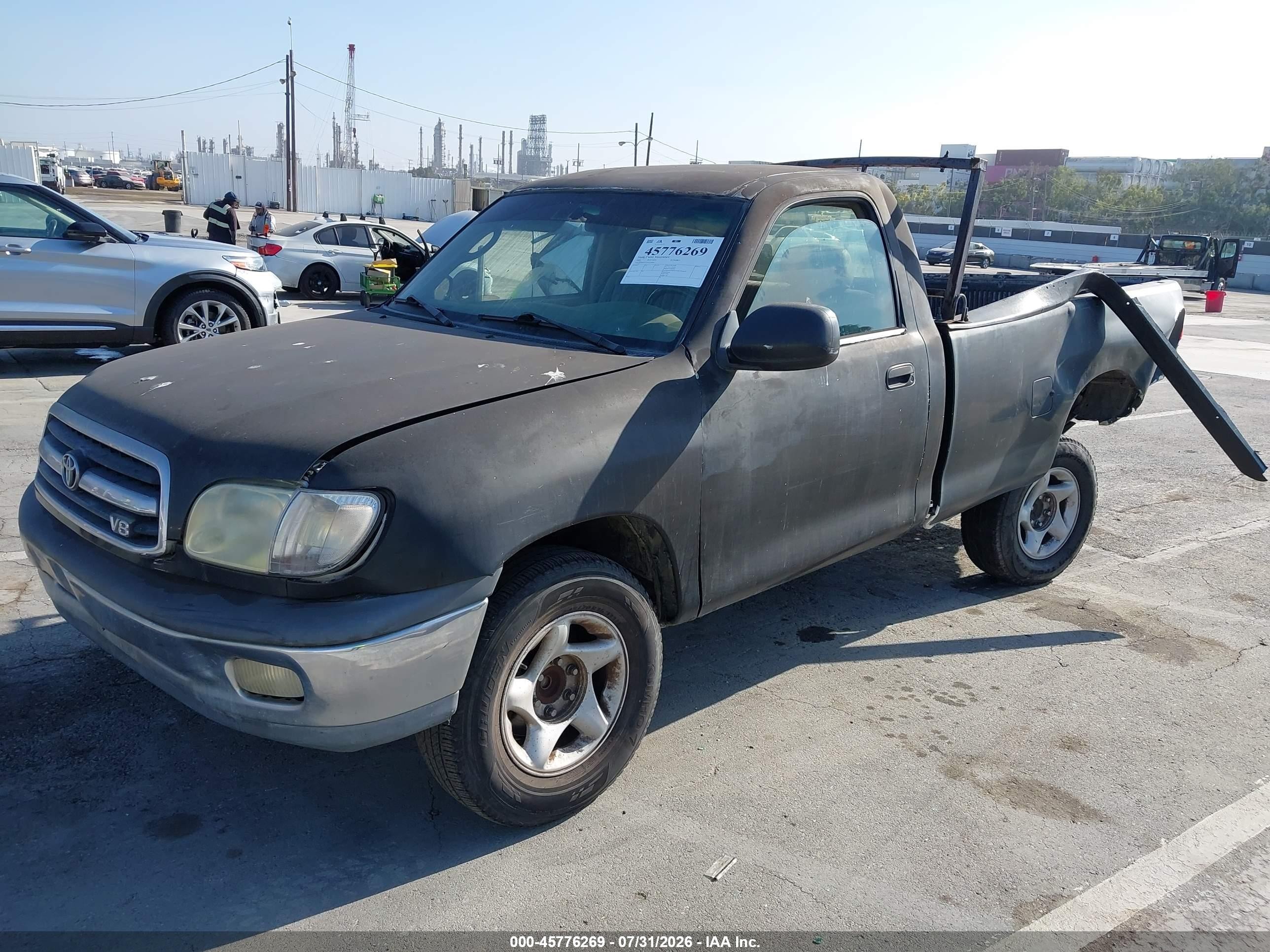 2001 Toyota Tundra   Black vin: 5TBJN32141S136006