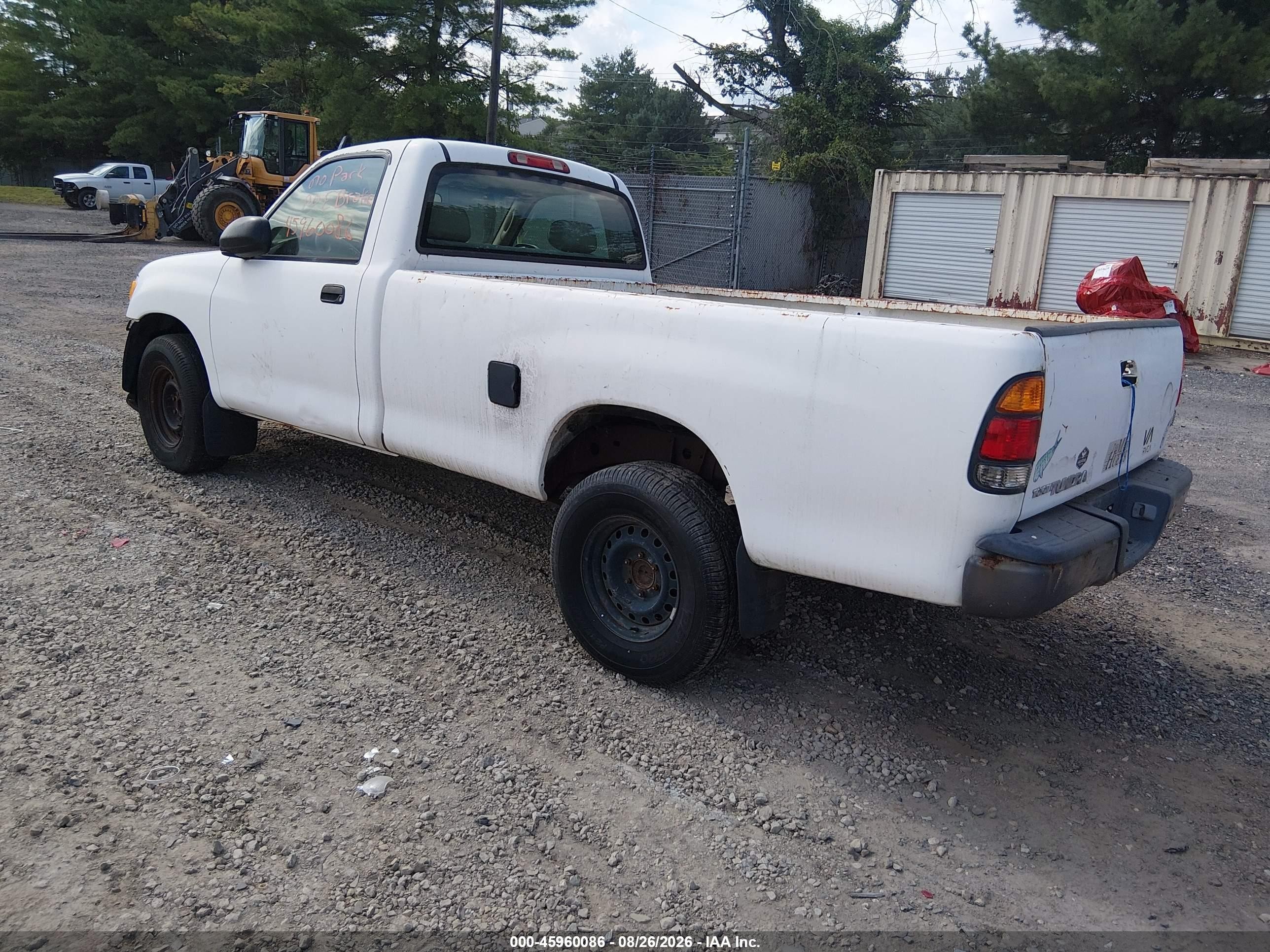 2004 Toyota Tundra   Белый vin: 5TBJN32154S446203
