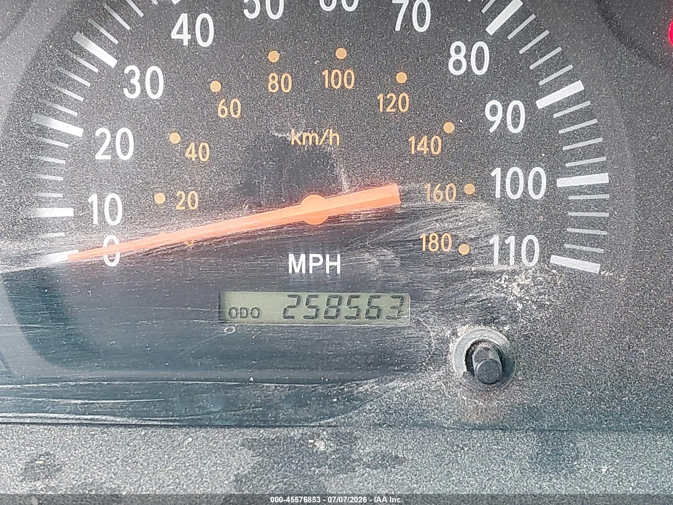 2001 Toyota Tundra   Black vin: 5TBJN32161S168049