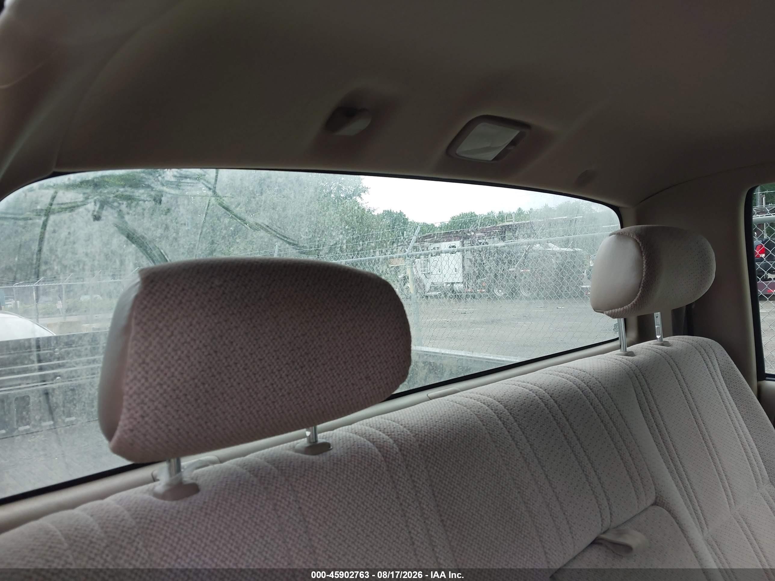 2003 Toyota Tundra   Brown vin: 5TBJN32193S353568