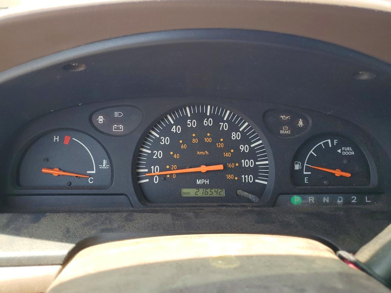 2002 Toyota Tundra Base Maroon vin: 5TBJN321X2S277003