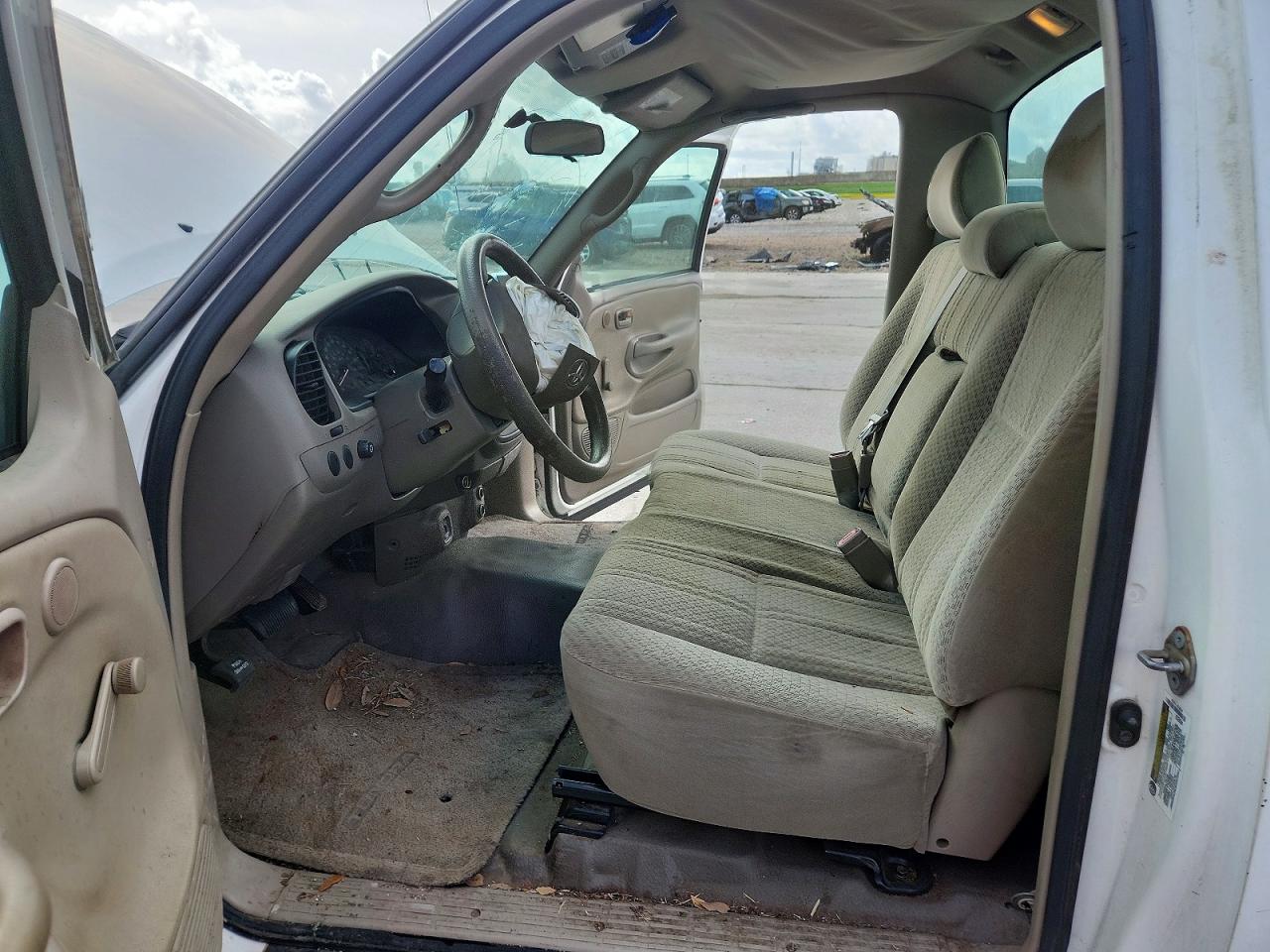 2005 Toyota Tundra Base Белый vin: 5TBJT32155S468094