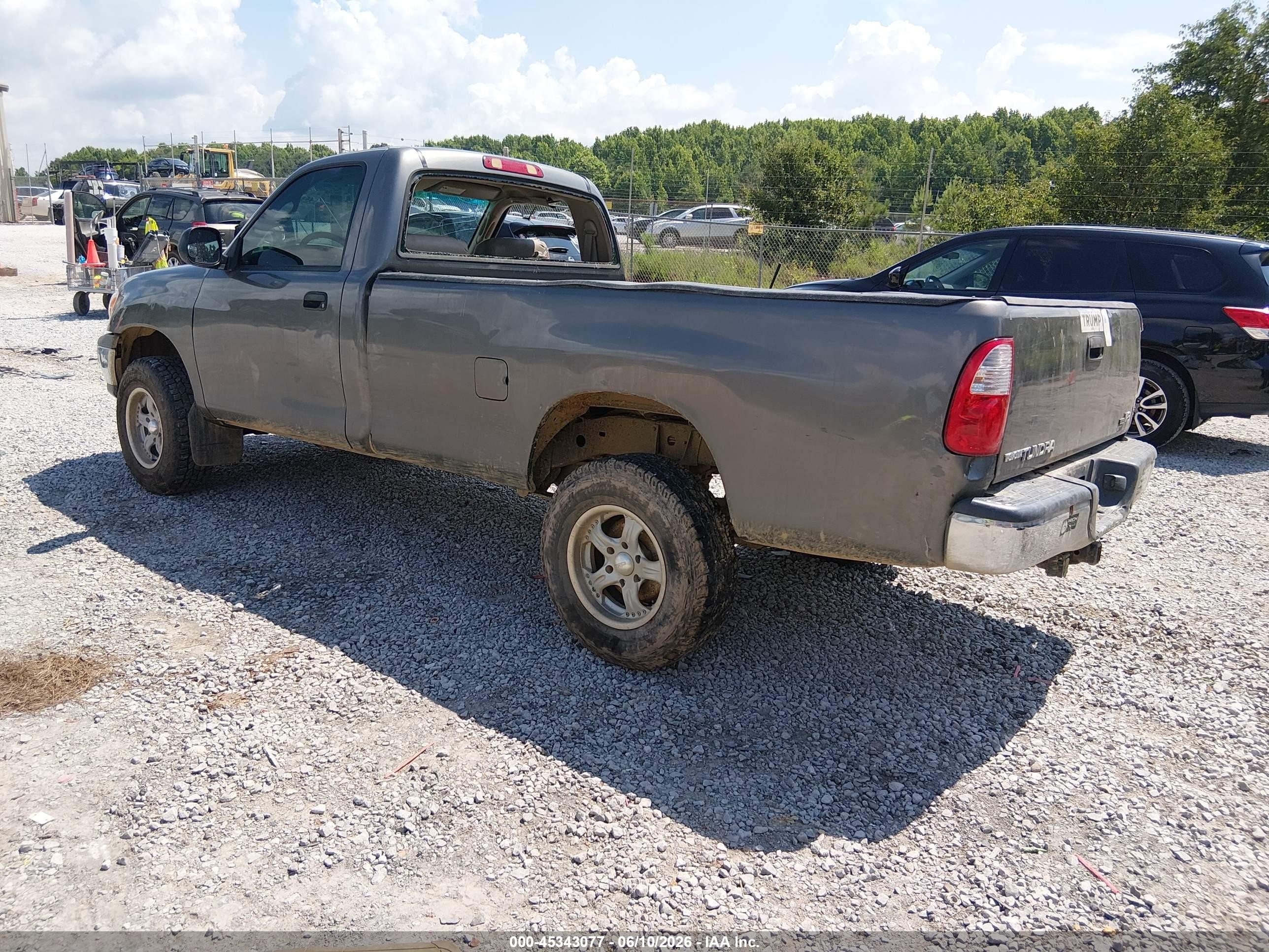 2006 Toyota Tundra Base V8 Gray vin: 5TBJT32166S477940