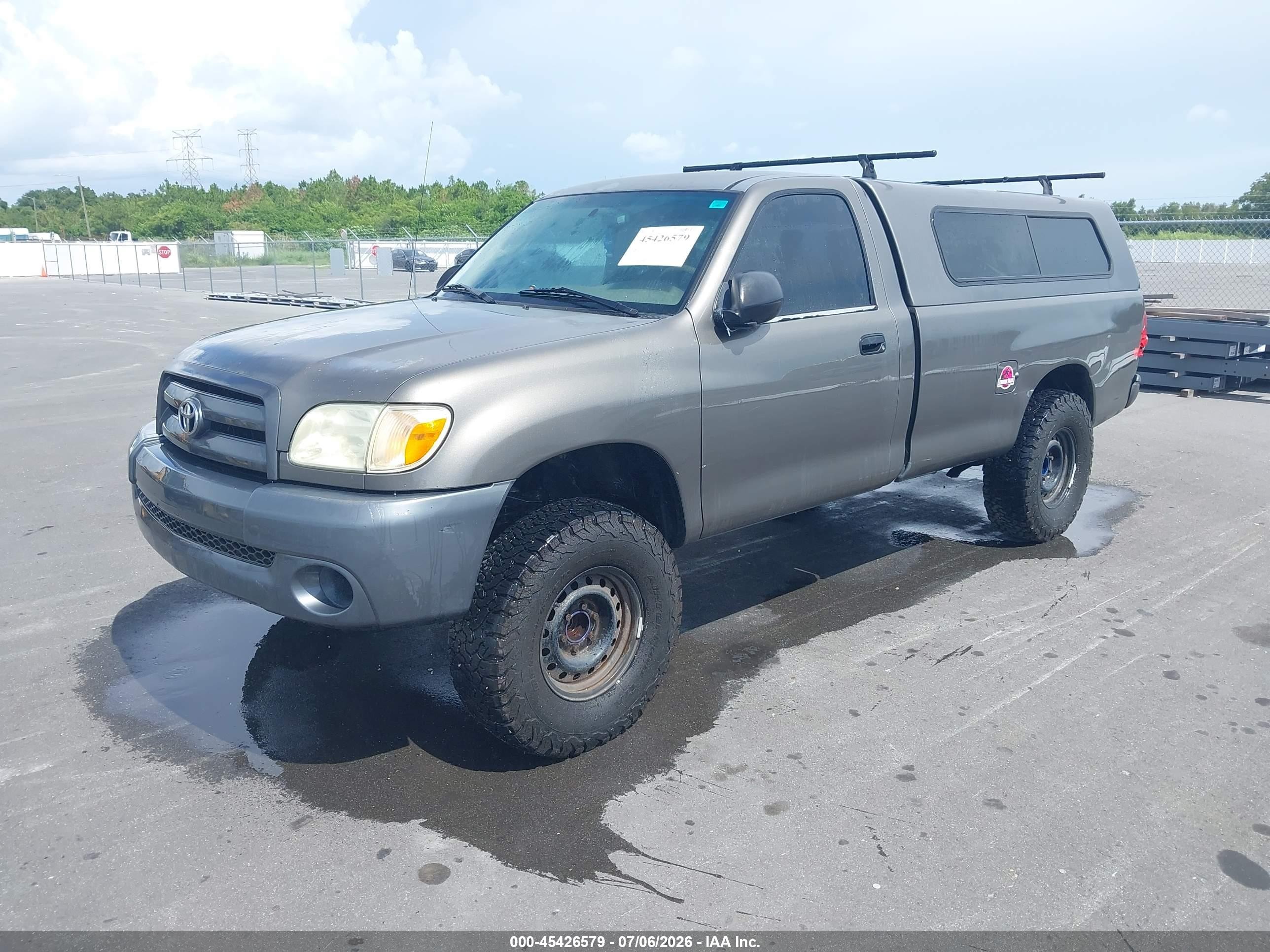 2005 Toyota Tundra   Gray vin: 5TBJU32185S445759