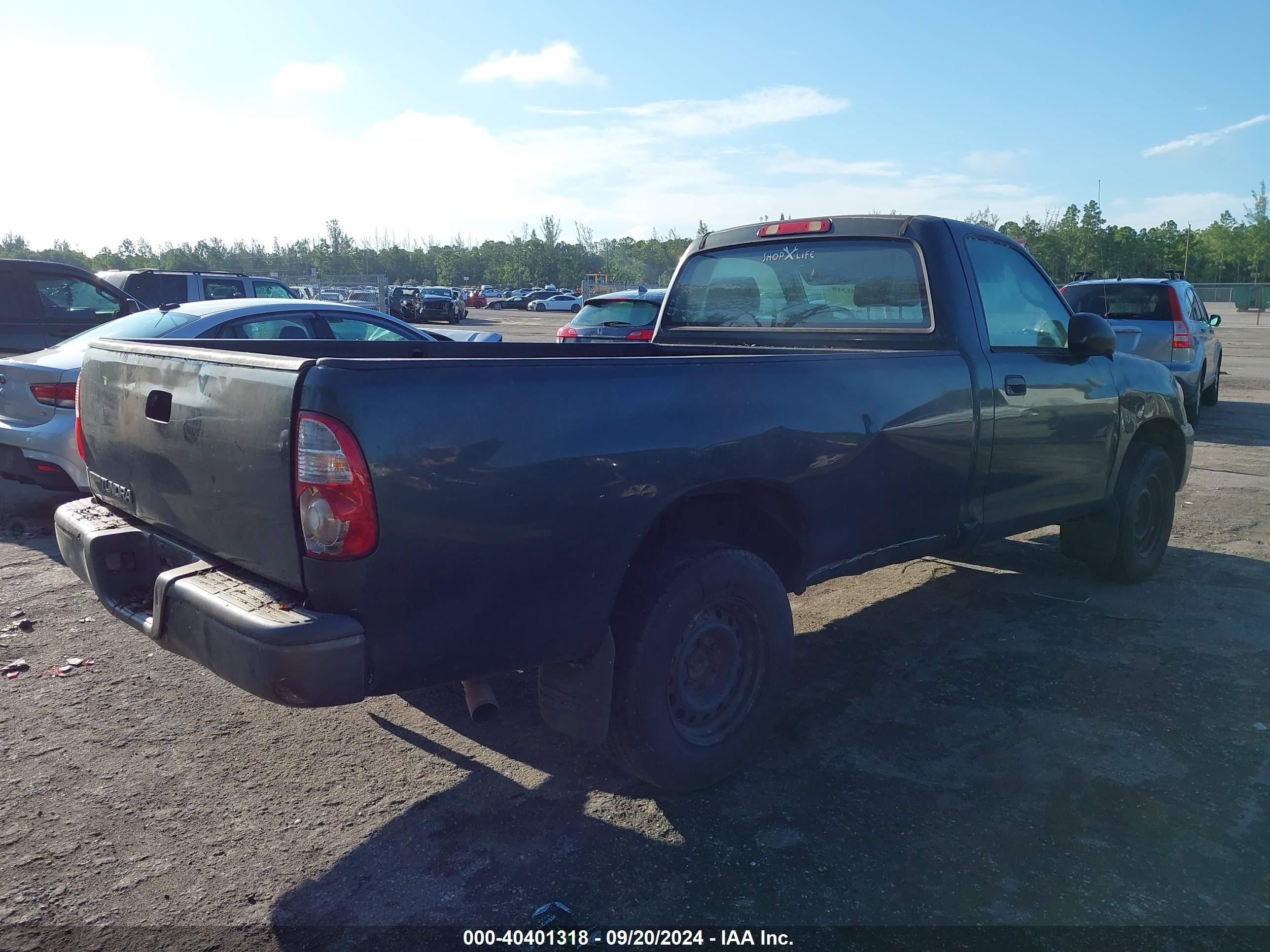 2005 Toyota Tundra   Green vin: 5TBJU32185S456308