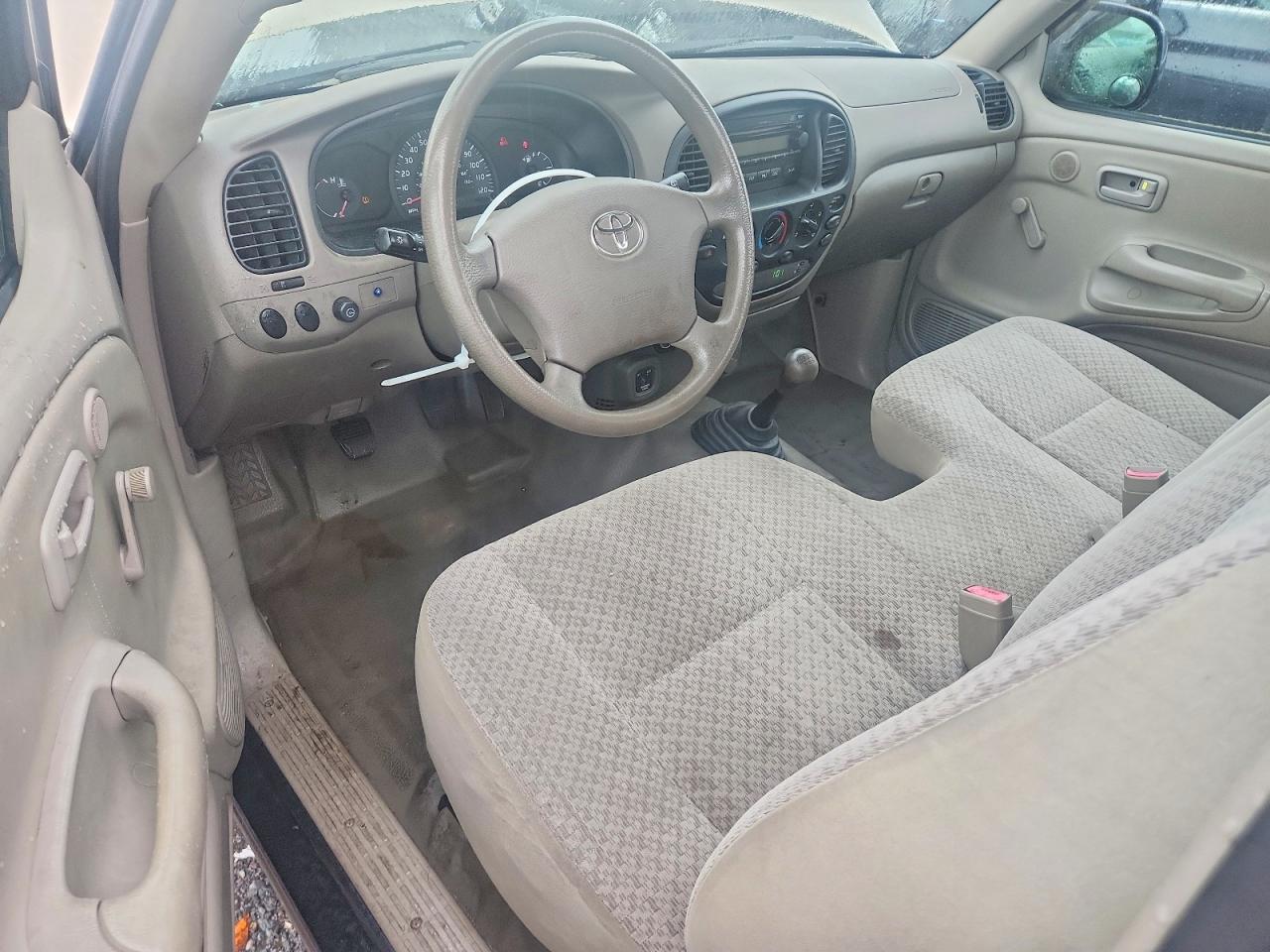 2006 Toyota Tundra Base Beige vin: 5TBJU32196S469313