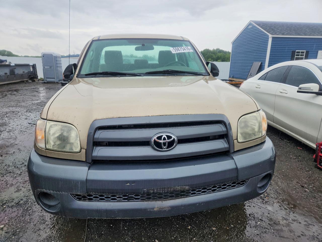 2006 Toyota Tundra Base Beige vin: 5TBJU32196S469313