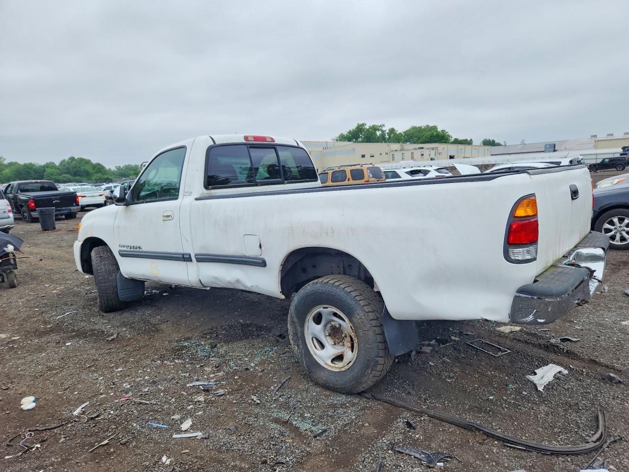 2003 Toyota Tundra Sr5 White vin: 5TBKT44113S407829
