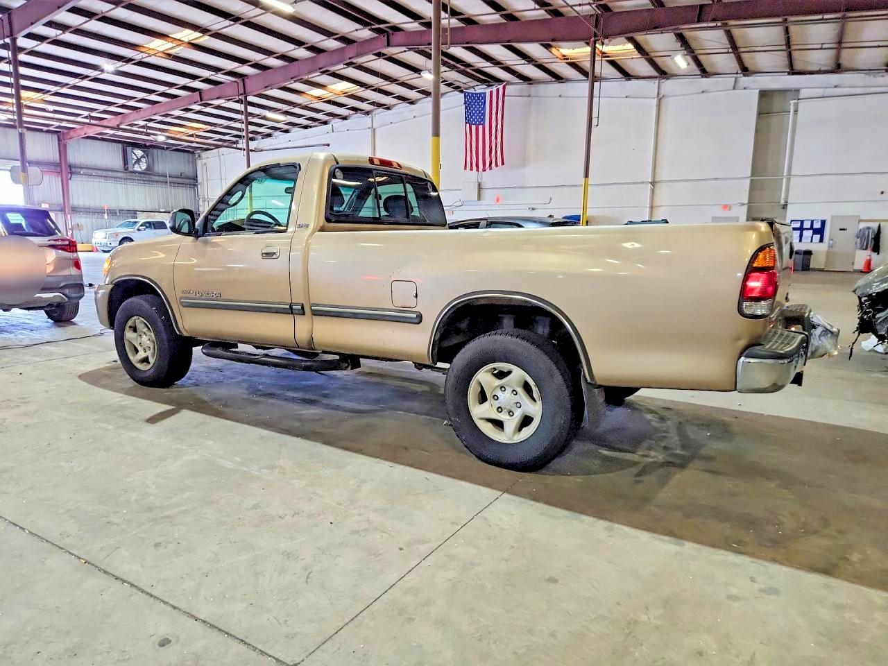 2003 Toyota Tundra Sr5 Gold vin: 5TBKT44133S372596