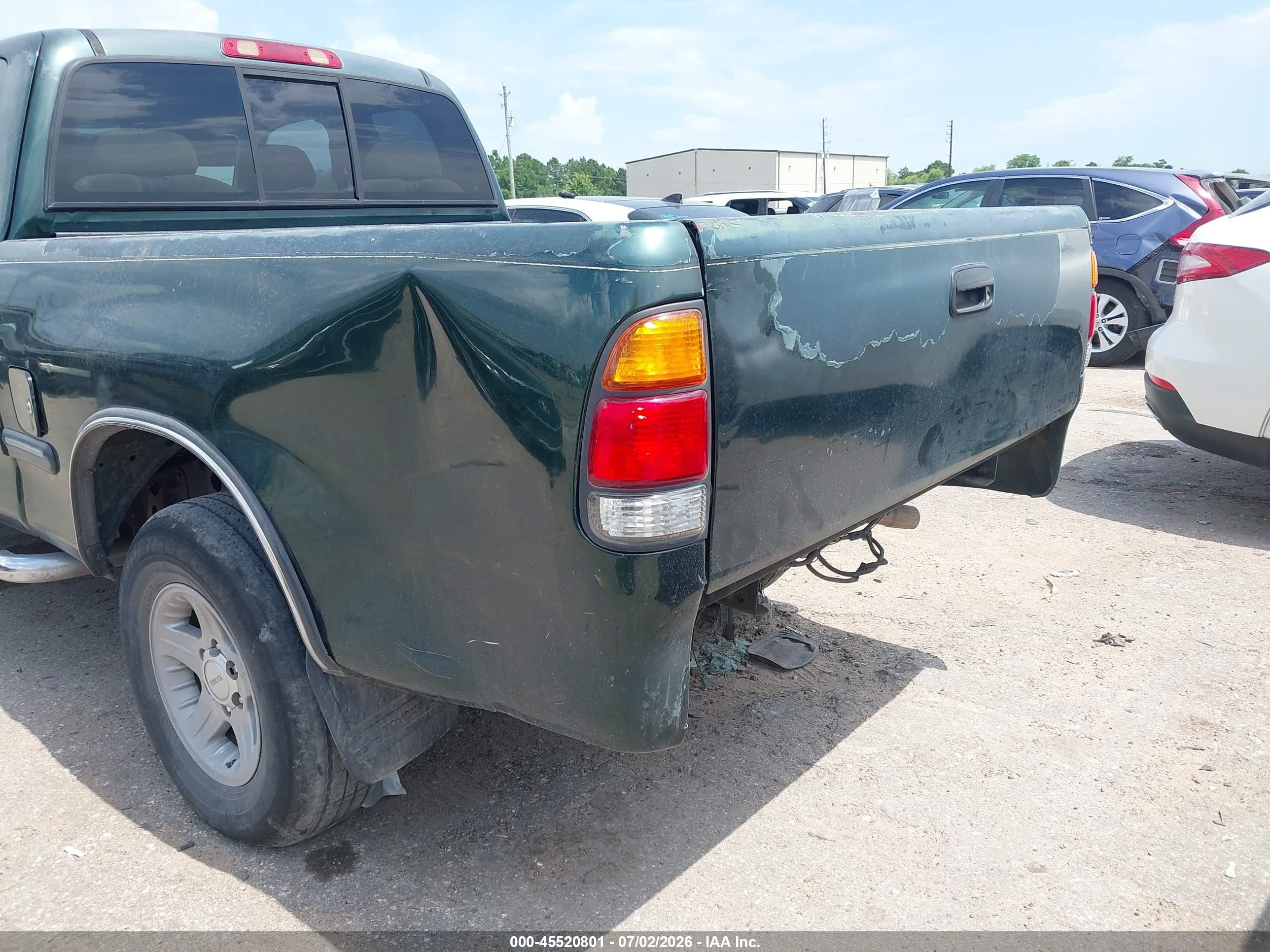 2000 Toyota Tundra Sr5 Зеленый vin: 5TBRN3412YS113236