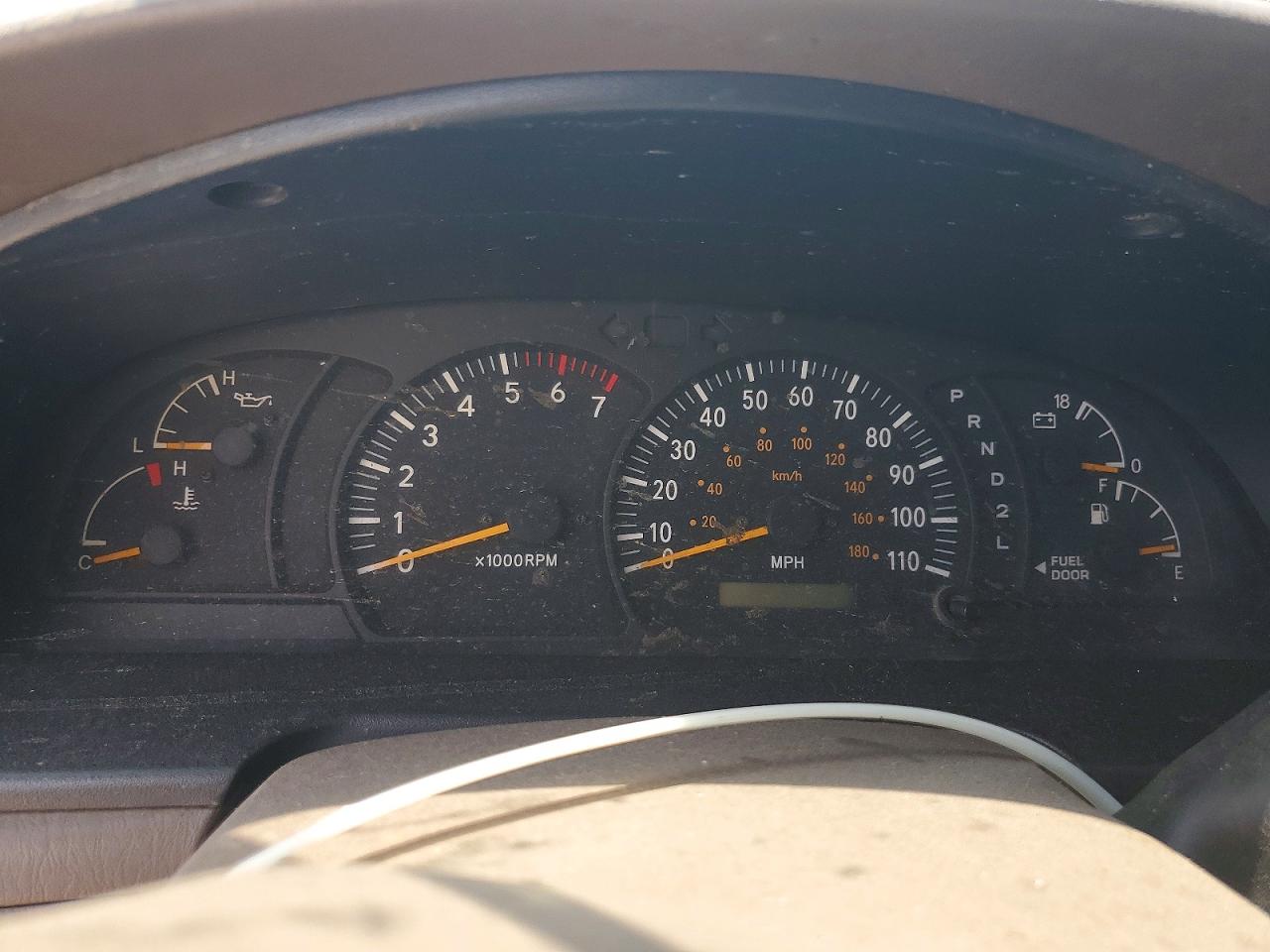 2002 Toyota Tundra Sr5 Gold vin: 5TBRN34152S249982