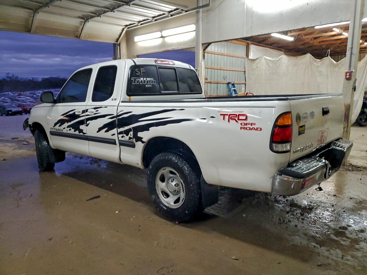 2002 Toyota Tundra Access Cab Sr5 White vin: 5TBRN34162S268623