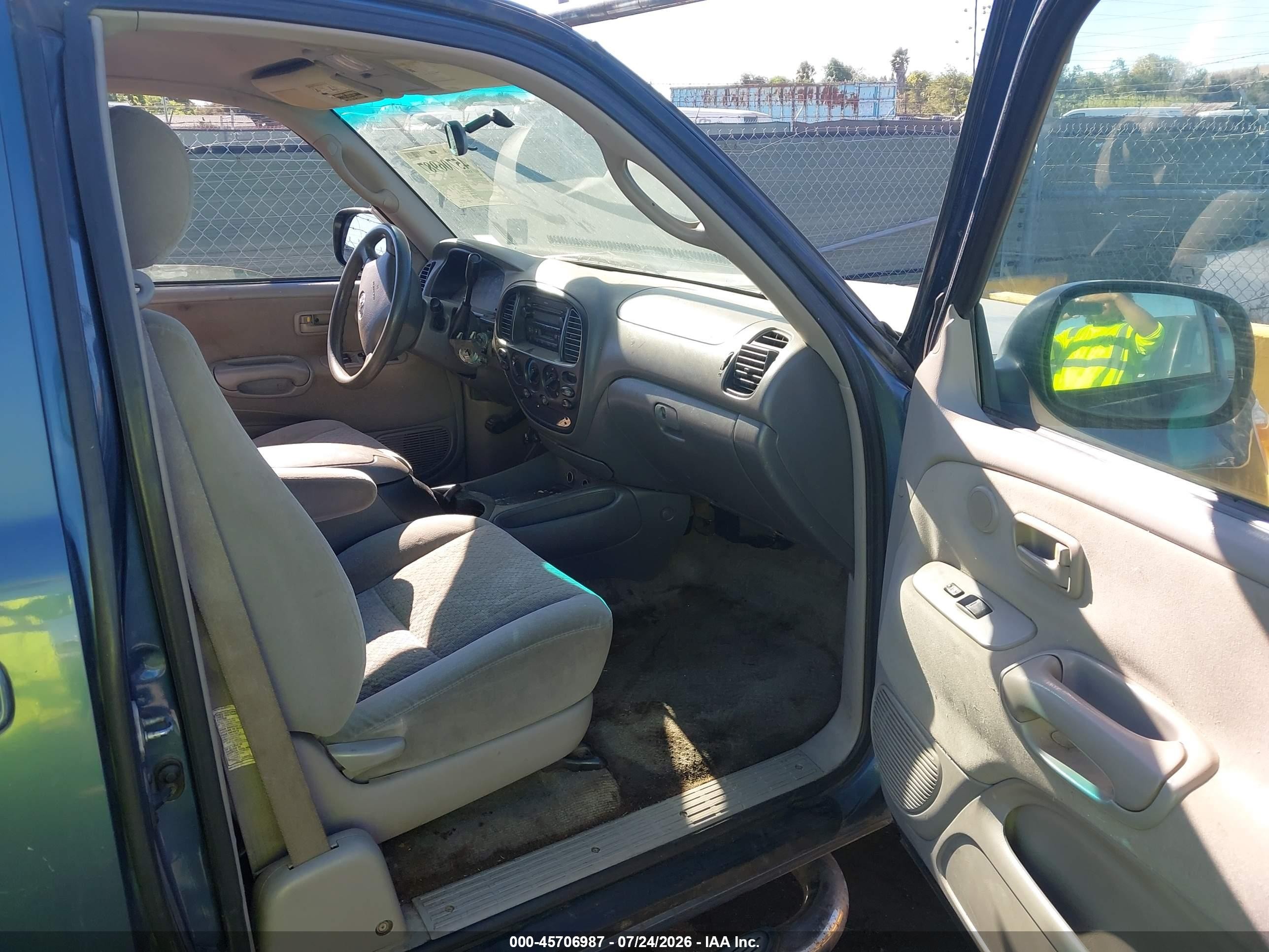 2005 Toyota Tundra Sr5 V8 Blue vin: 5TBRT34115S471655