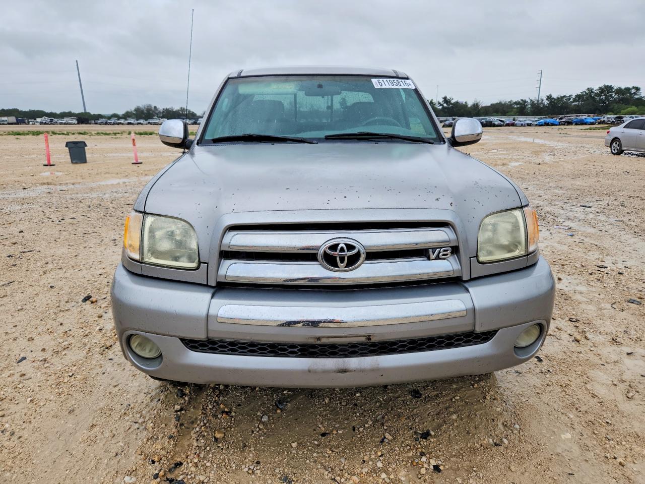 2004 Toyota Tundra Access Cab Sr5 Silver vin: 5TBRT34124S449596