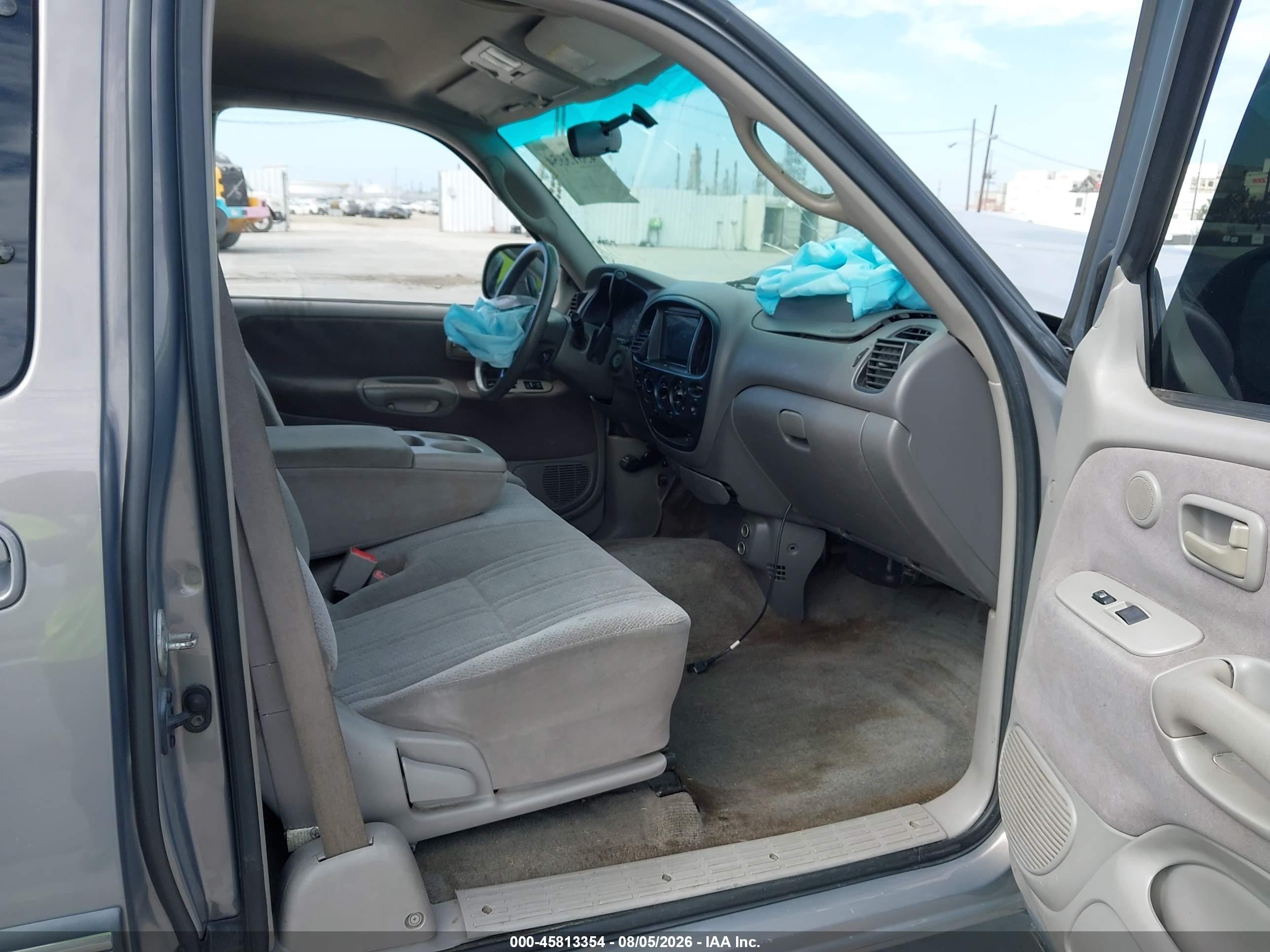 2002 Toyota Tundra Sr5 V8 Gray vin: 5TBRT34142S255522
