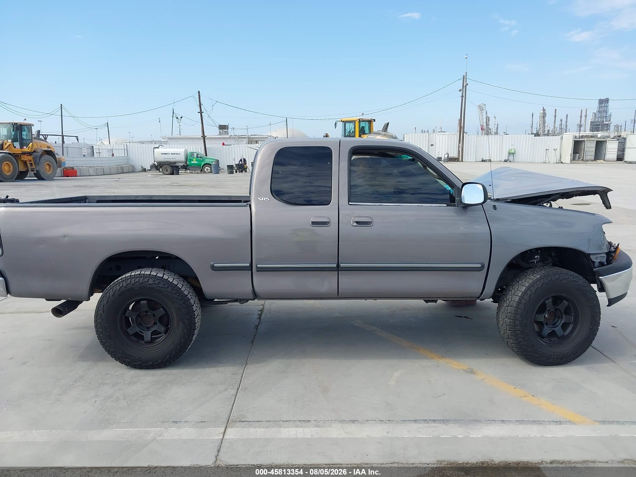 2002 Toyota Tundra Sr5 V8 Gray vin: 5TBRT34142S255522