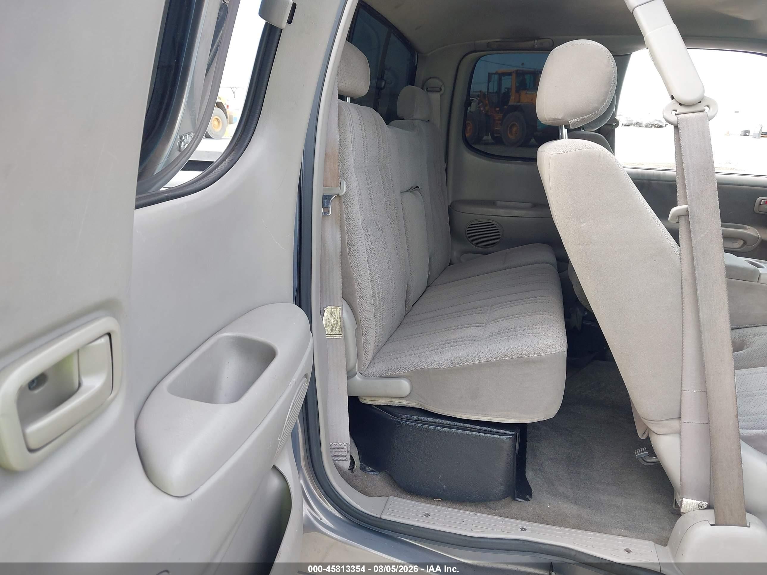 2002 Toyota Tundra Sr5 V8 Gray vin: 5TBRT34142S255522