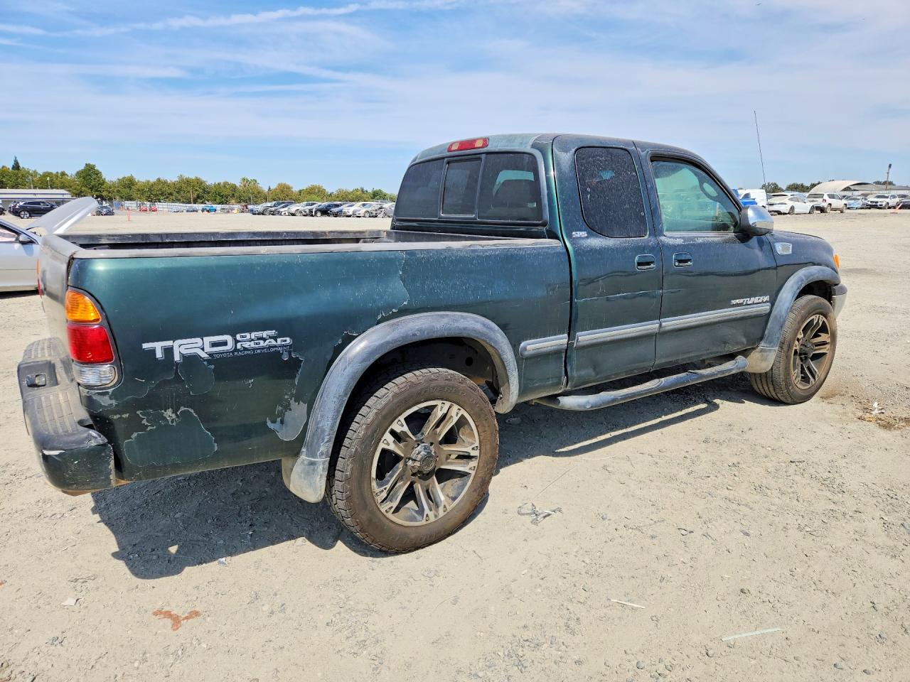 2002 Toyota Tundra Sr5 V8 Green vin: 5TBRT34142S324533