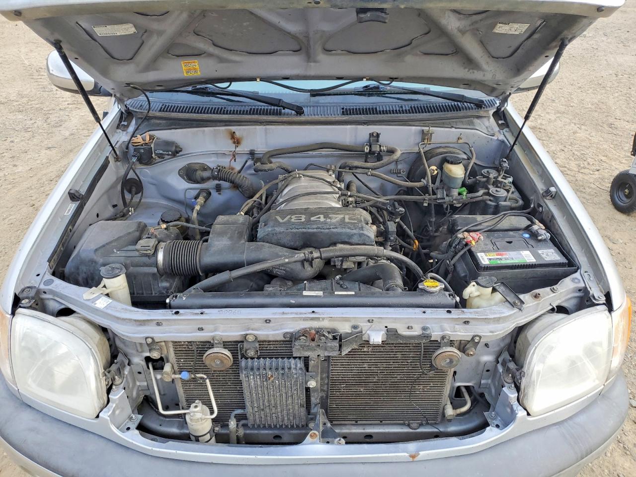 2000 Toyota Tundra Sr5 Серебряный vin: 5TBRT3414YS085932