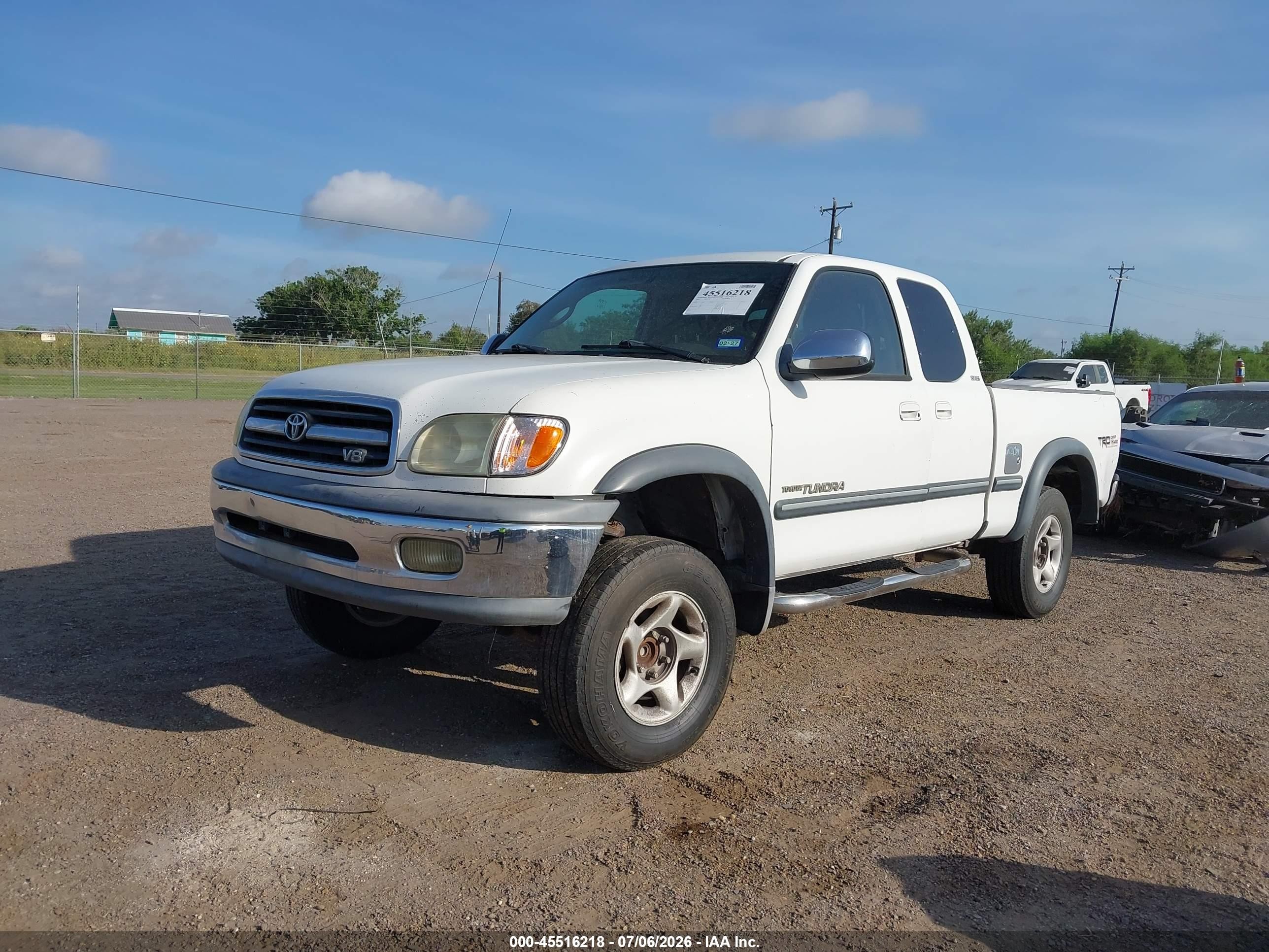 2002 Toyota Tundra Access Cab/access Cab Sr5 White vin: 5TBRT34152S285659