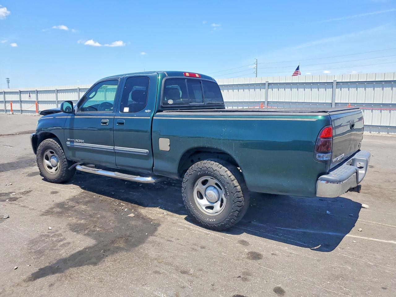 2004 Toyota Tundra Sr5 Green vin: 5TBRT34154S446899
