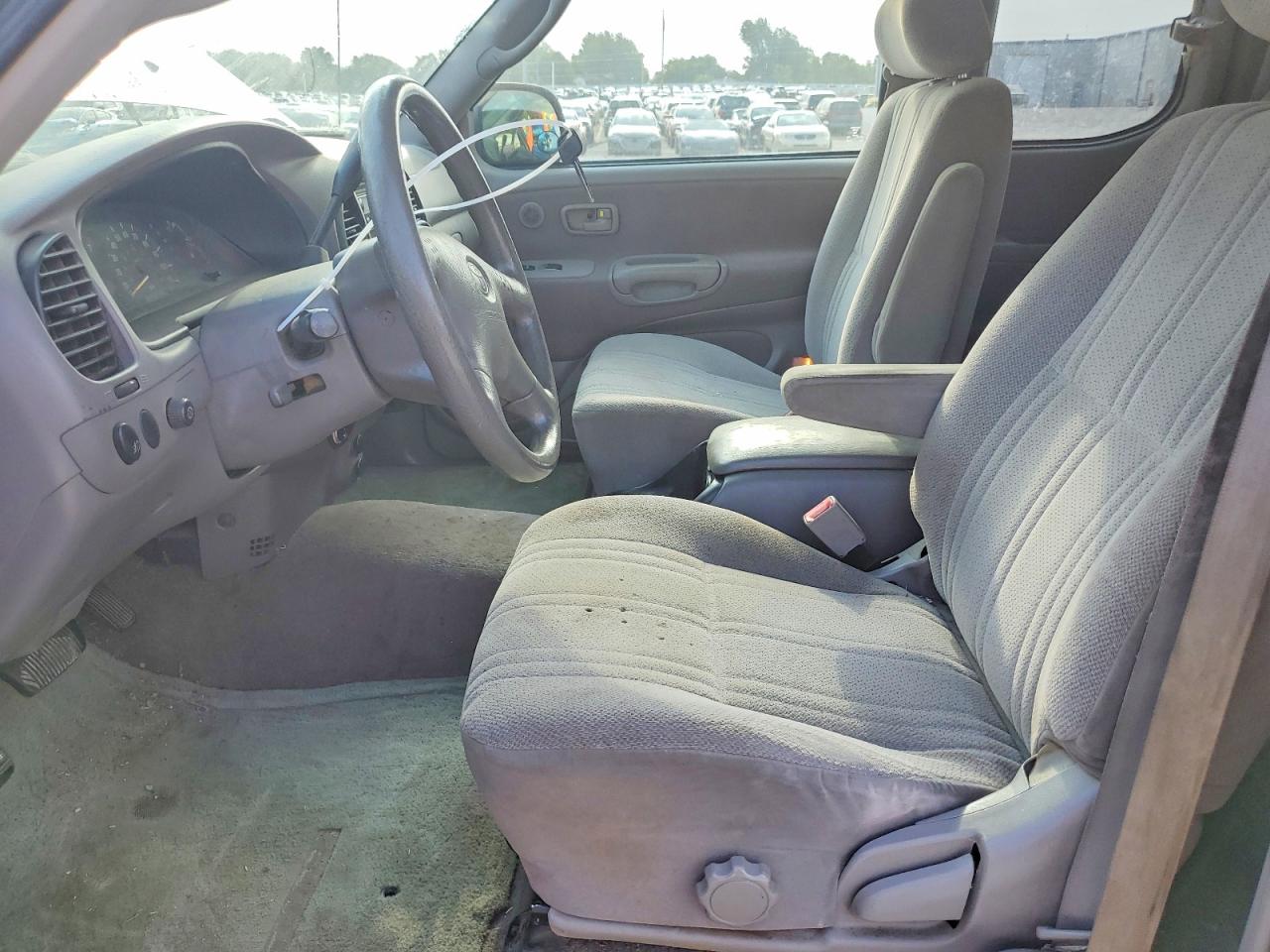 2001 Toyota Tundra Sr5 Beige vin: 5TBRT34161S145683
