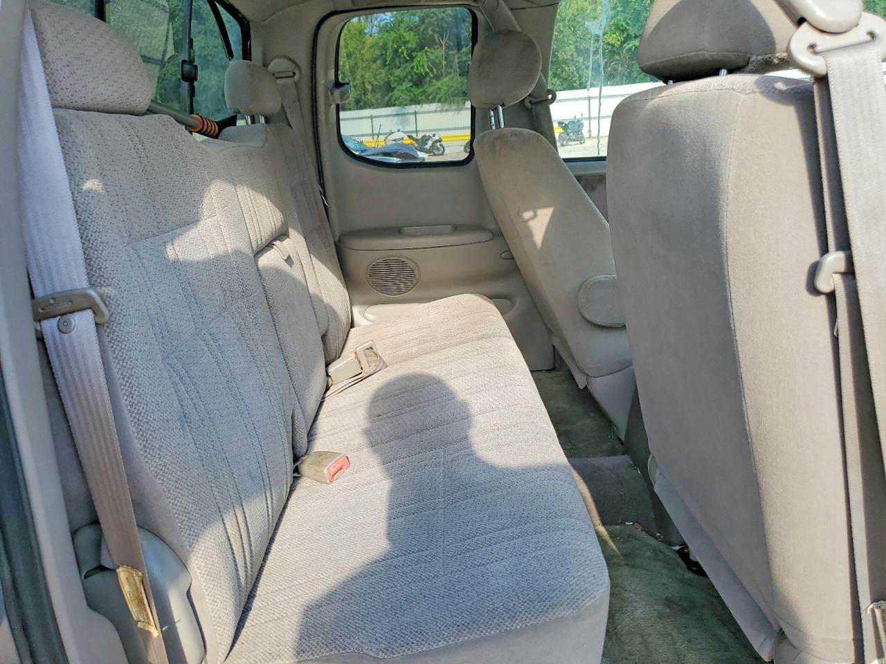 2001 Toyota Tundra Sr5 Beige vin: 5TBRT34161S145683