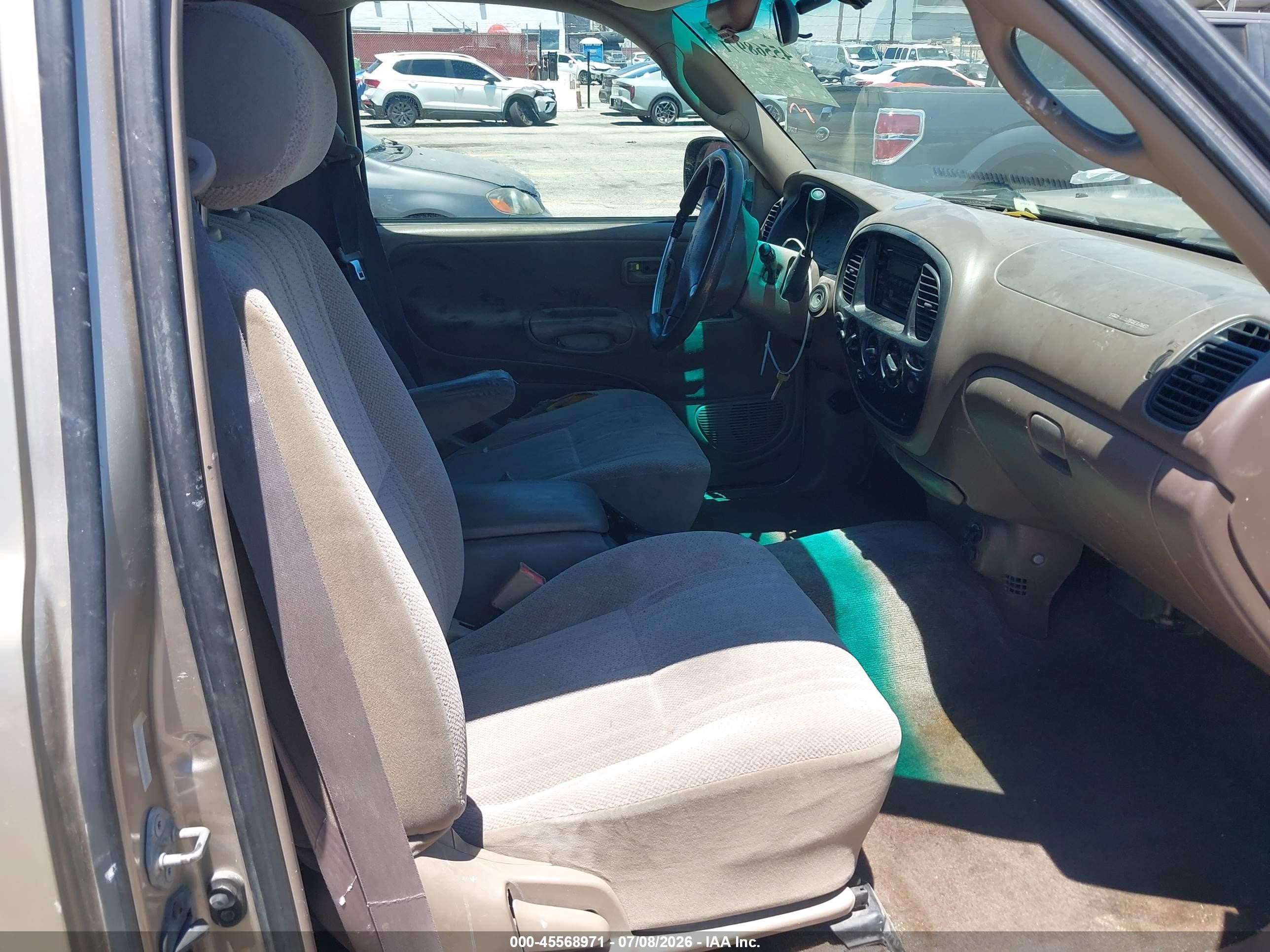2002 Toyota Tundra Sr5 V8 Золотой vin: 5TBRT34162S265016