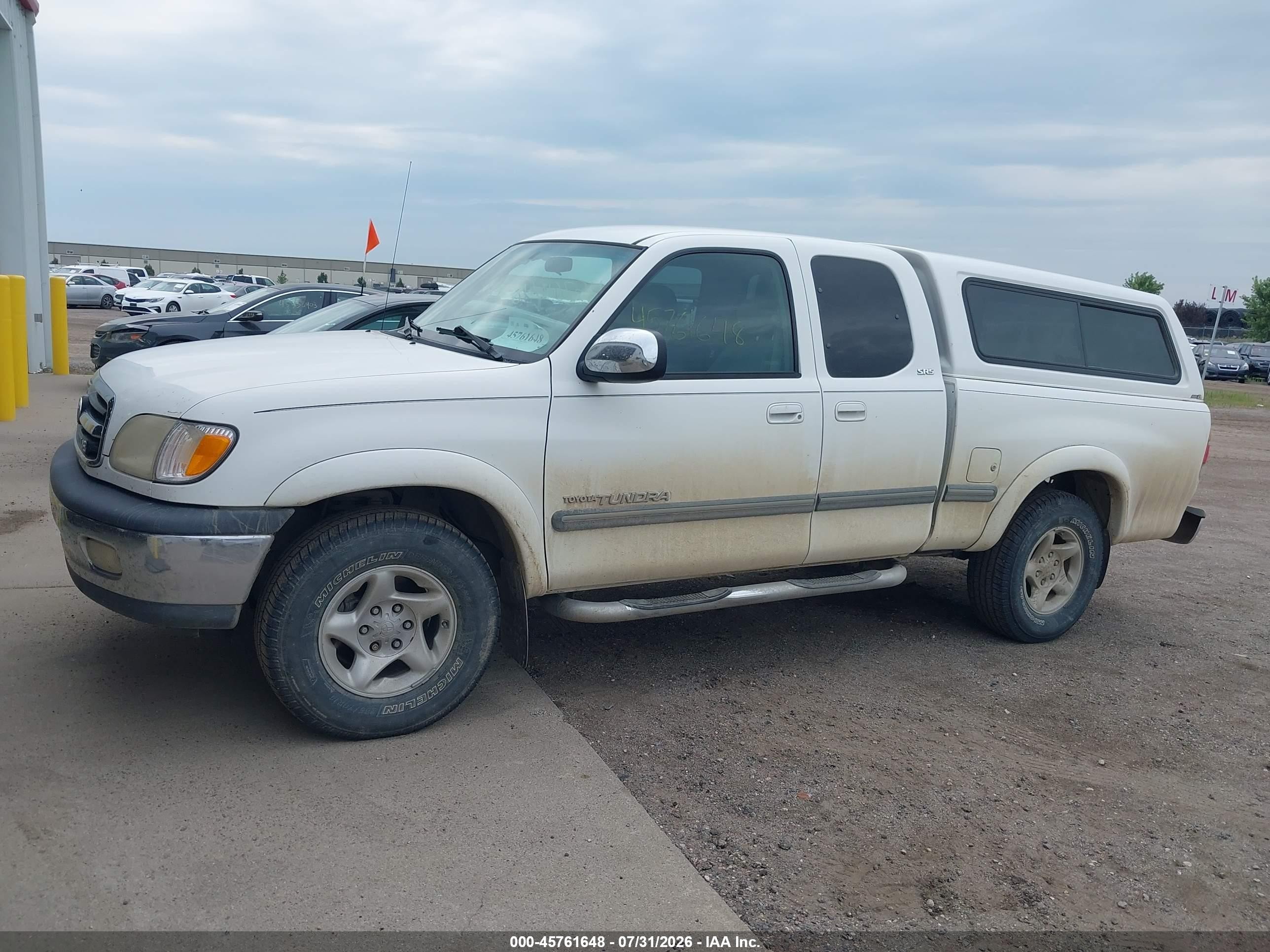 2000 Toyota Tundra Sr5 V8 Белый vin: 5TBRT3416YS052415