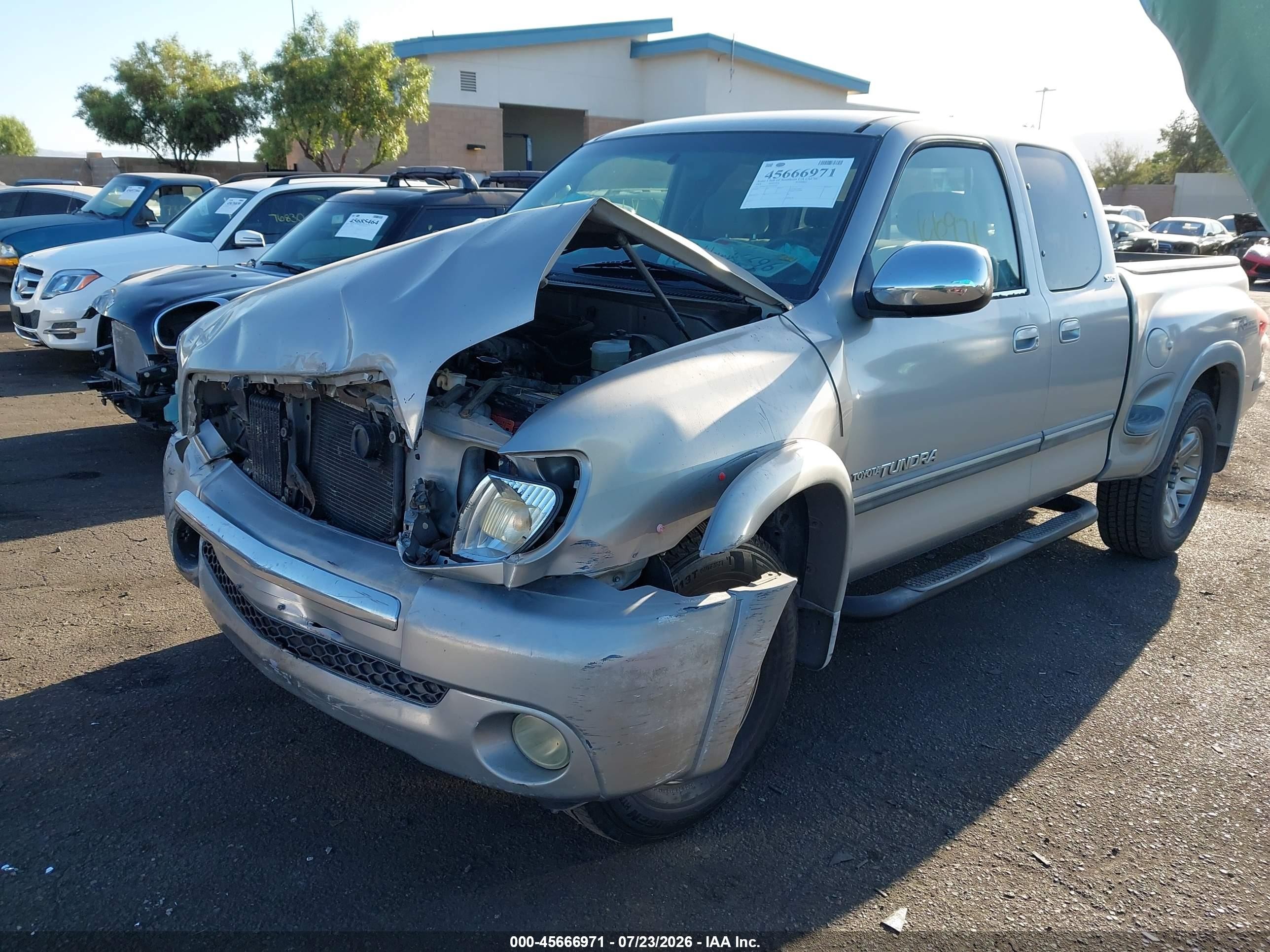 2004 Toyota Tundra Sr5 V8 Серый vin: 5TBRT34174S447682