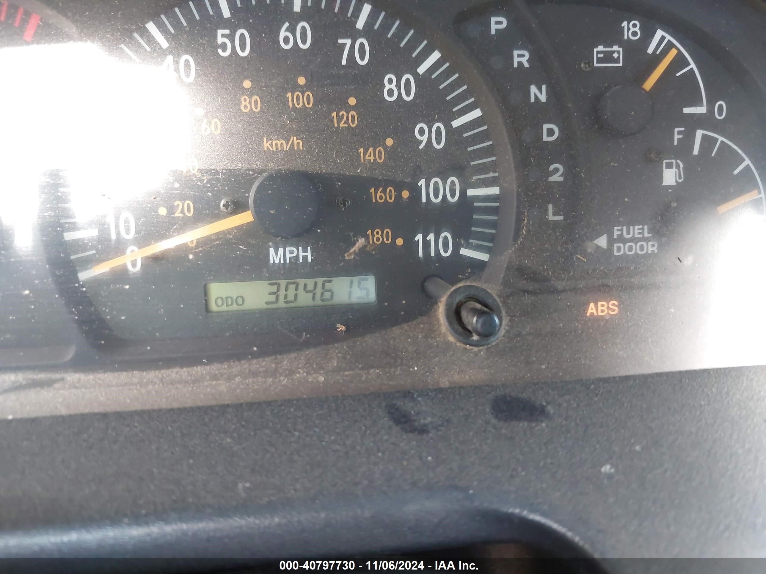 Precio e Historial 2003 Toyota Tundra Sr5 V8 4.7l V-8 Dohc, 245hp