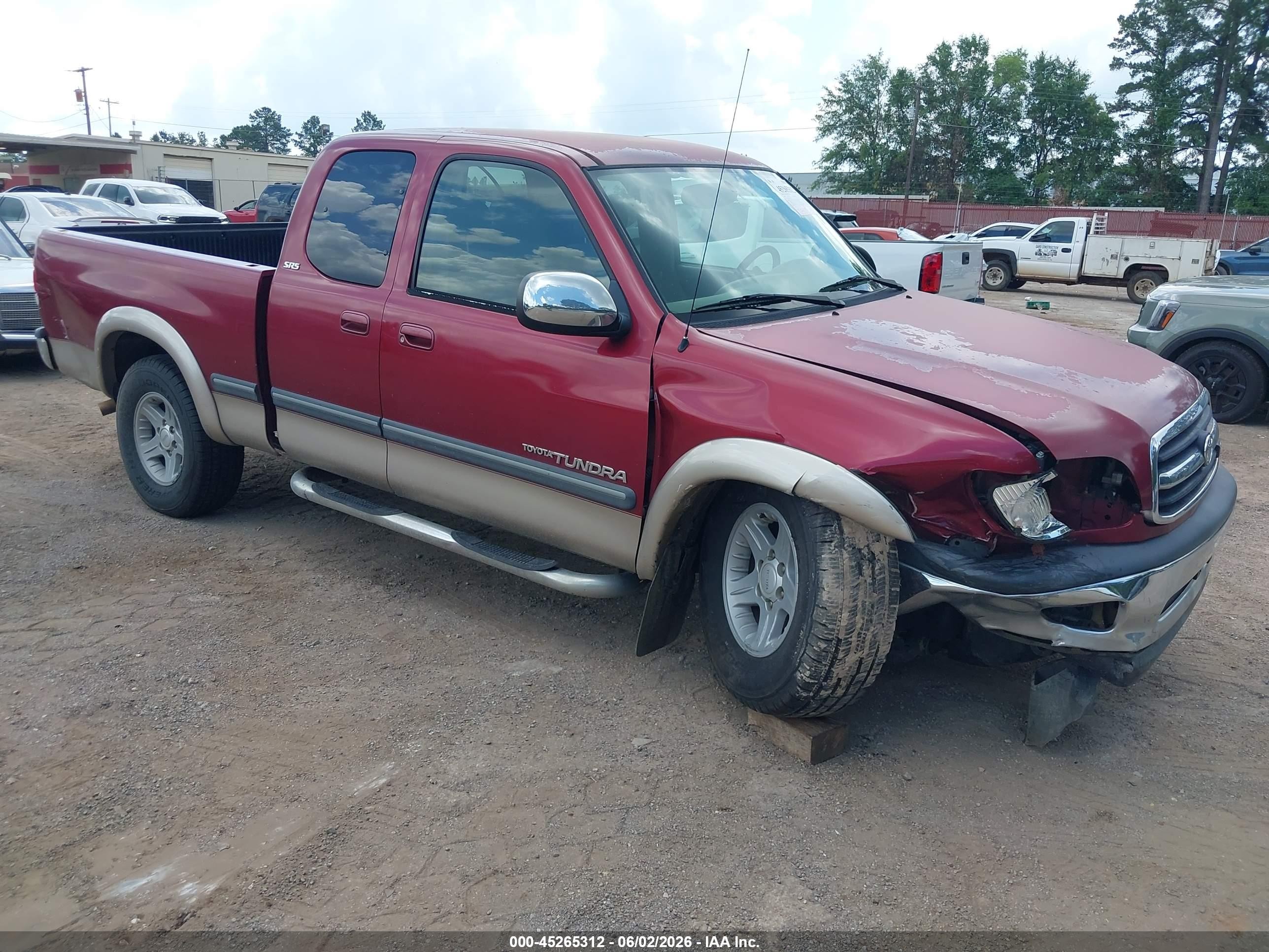 2000 Toyota Tundra Sr5 V8 Burgundy vin: 5TBRT3418YS121475