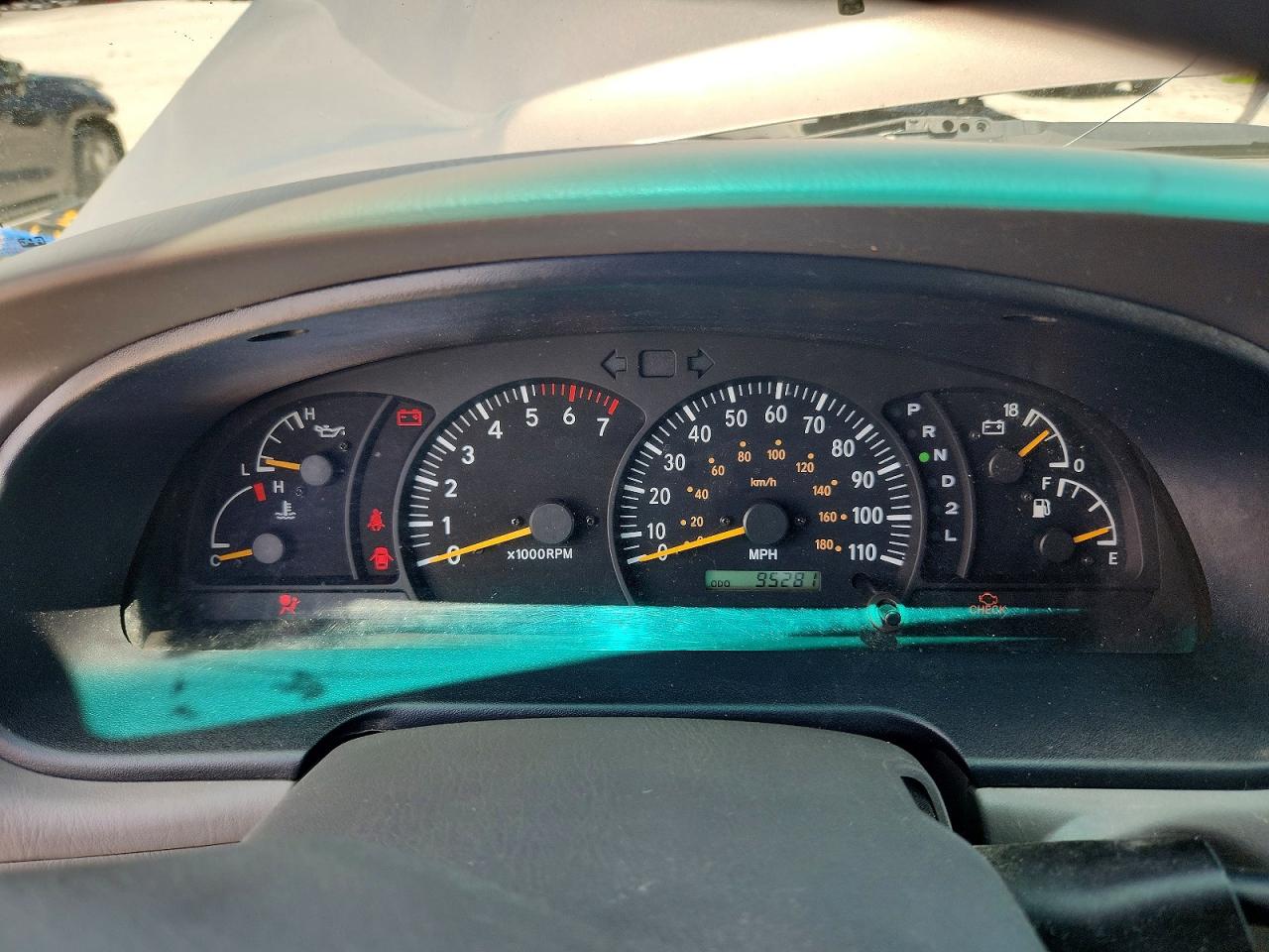 2001 Toyota Tundra Sr5 Серый vin: 5TBRT34191S183442