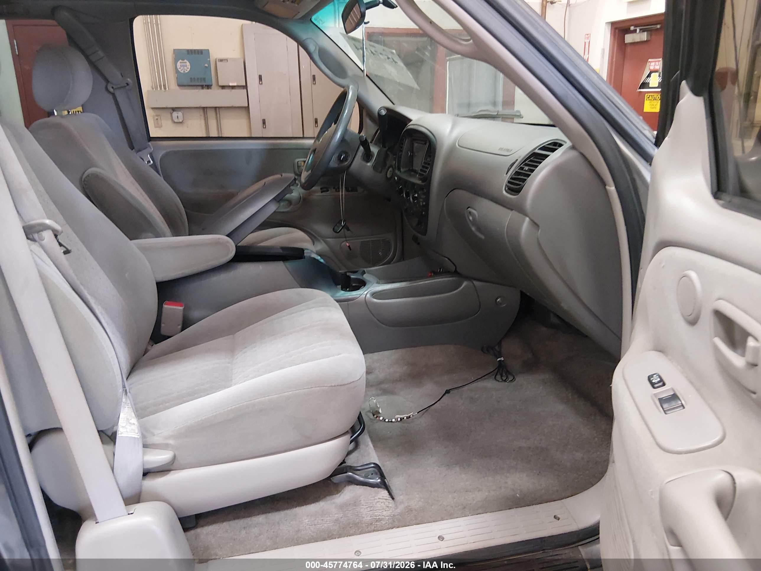 2006 Toyota Tundra Sr5 V8 Gray vin: 5TBRT34196S480525