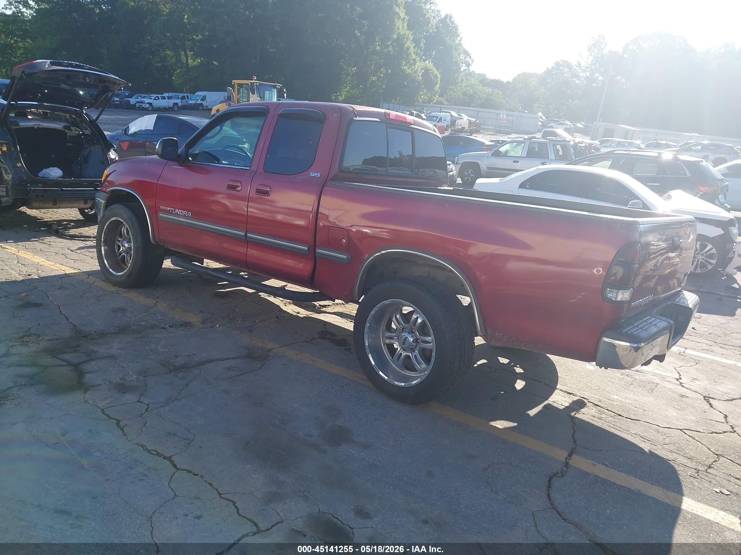 2001 Toyota Tundra Sr5 V8 Red vin: 5TBRT341X1S152491
