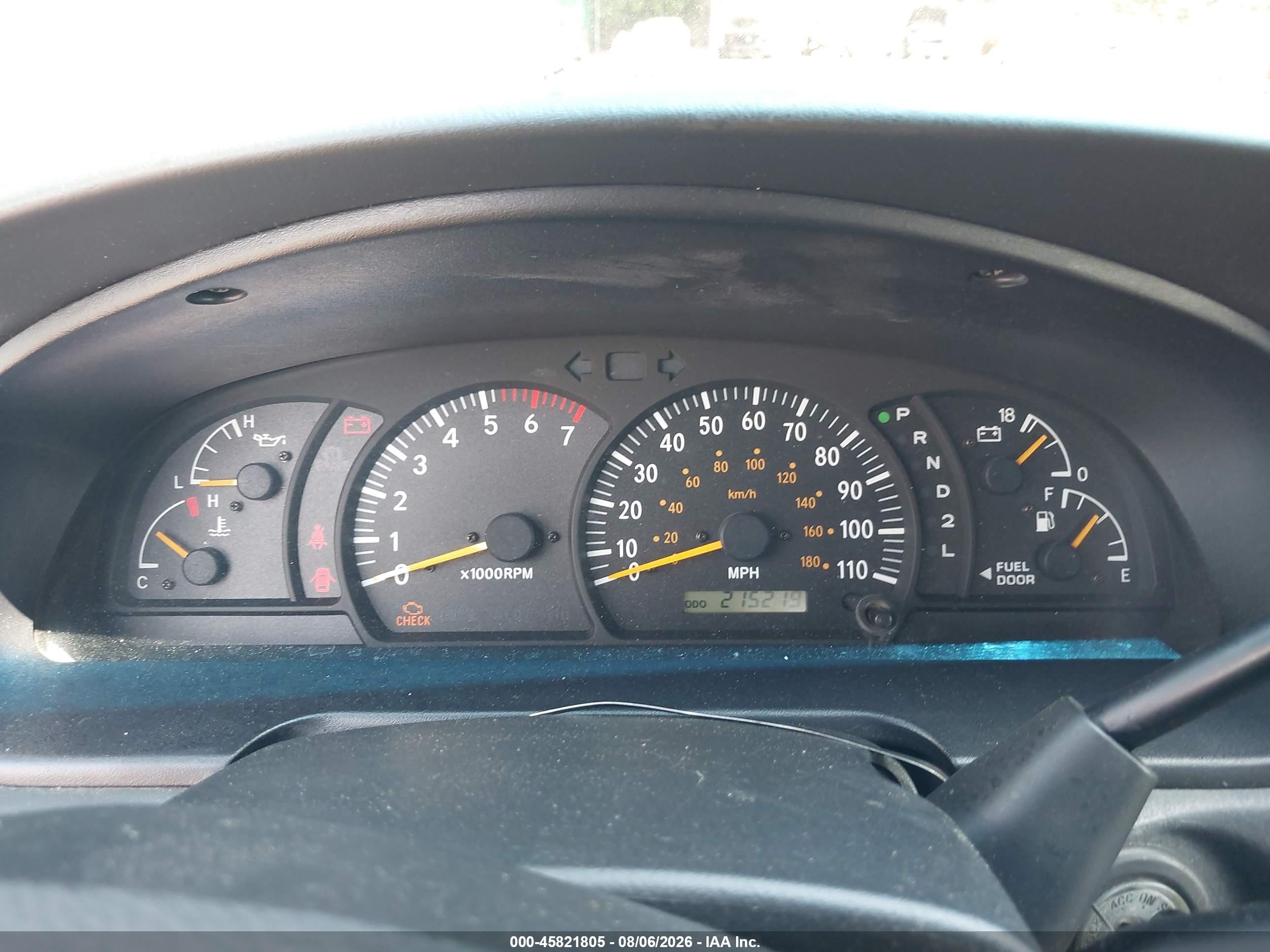 2004 Toyota Tundra Sr5 V8 Green vin: 5TBRT341X4S455131