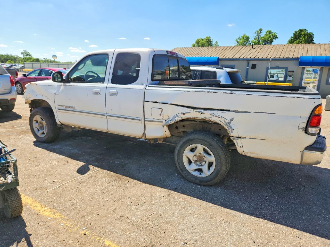 2001 Toyota Tundra Access Cab Limited White vin: 5TBRT38101S179595