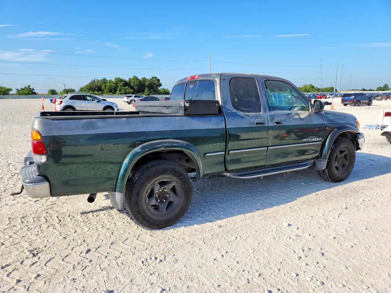 2000 Toyota Tundra Access Cab Limited Green vin: 5TBRT3816YS045314