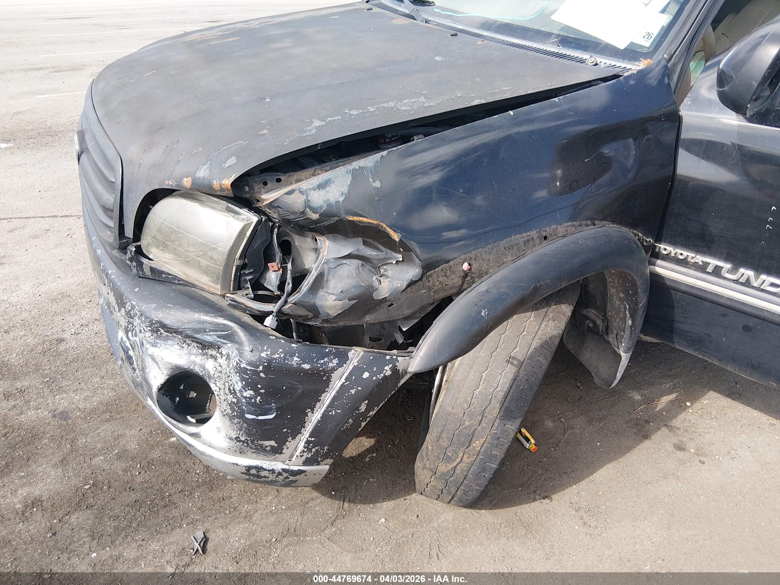 2001 Toyota Tundra Ltd V8 Black vin: 5TBRT381X1S145244