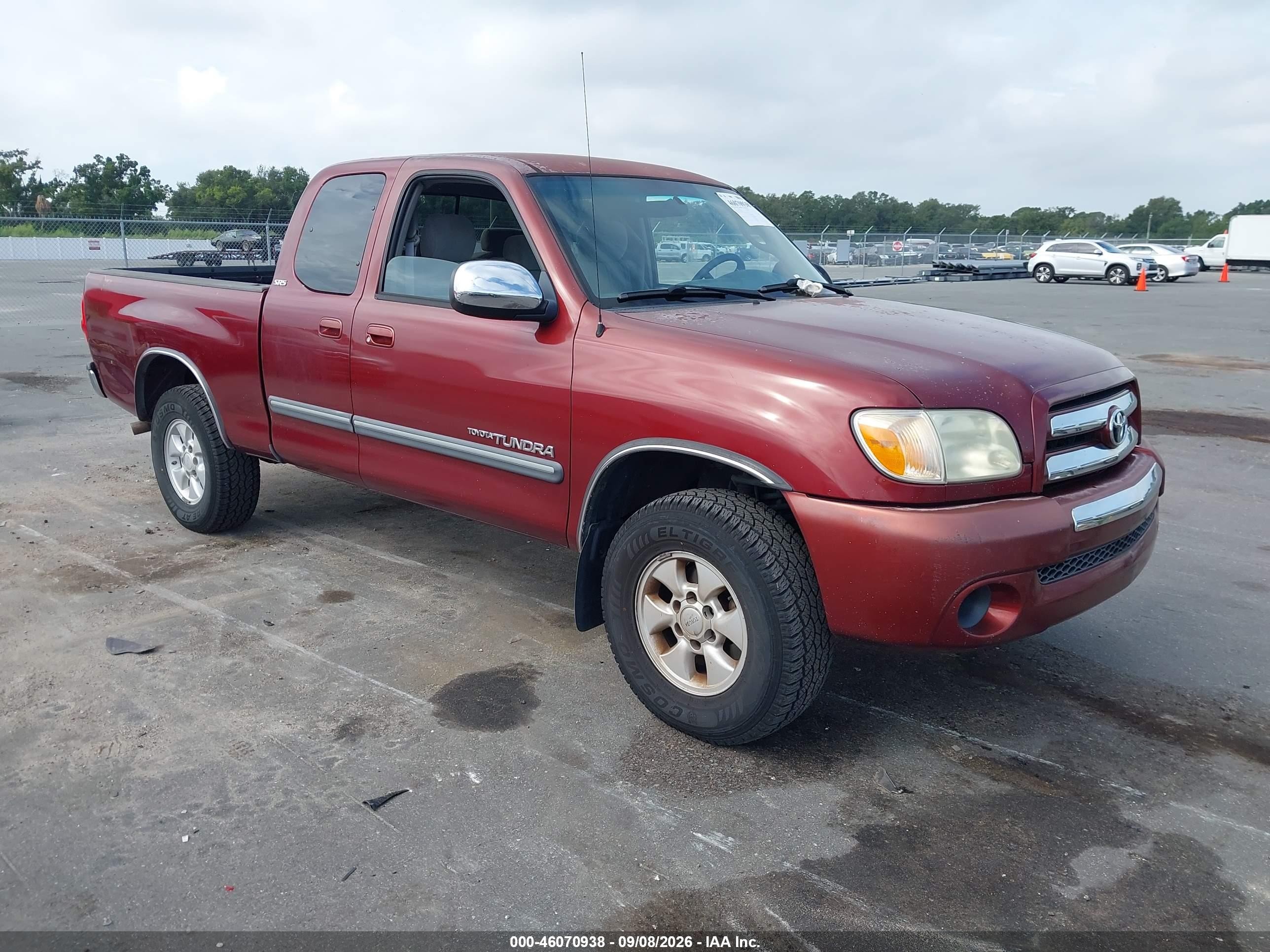 2005 Toyota Tundra Sr5 Red vin: 5TBRU34175S452654