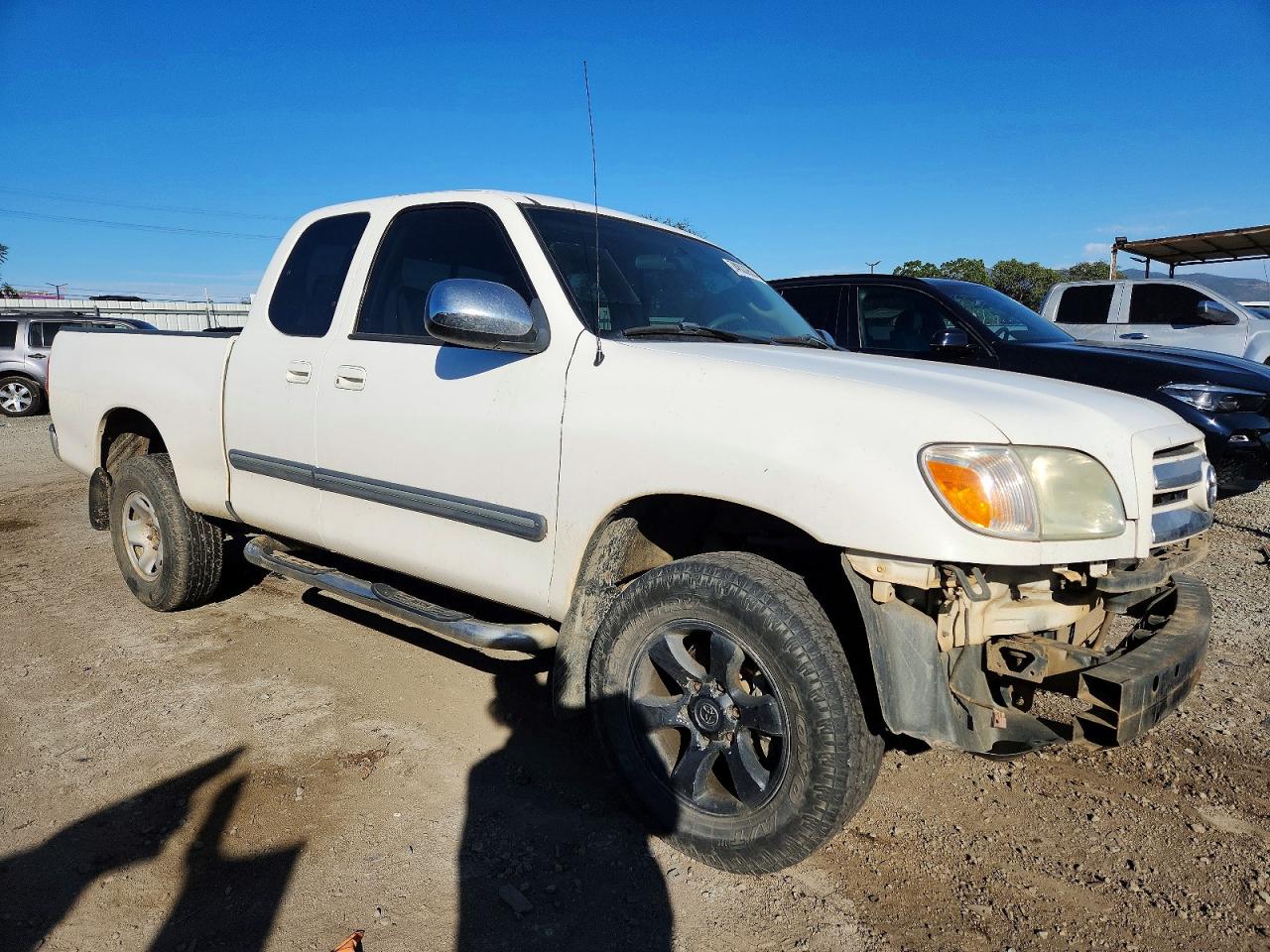 2005 Toyota Tundra Access Cab Sr5 White vin: 5TBRU341X5S447822