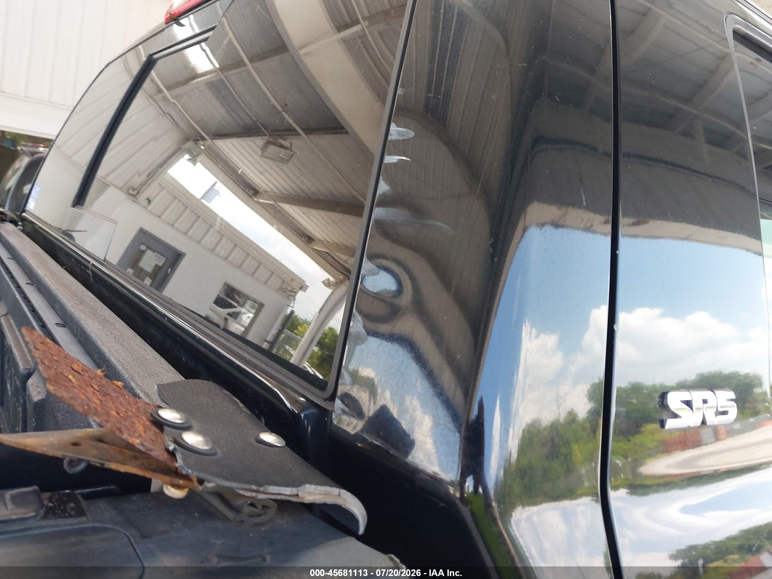 2008 Toyota Tundra Sr5 5.7l V8 Black vin: 5TBRV54138S475099