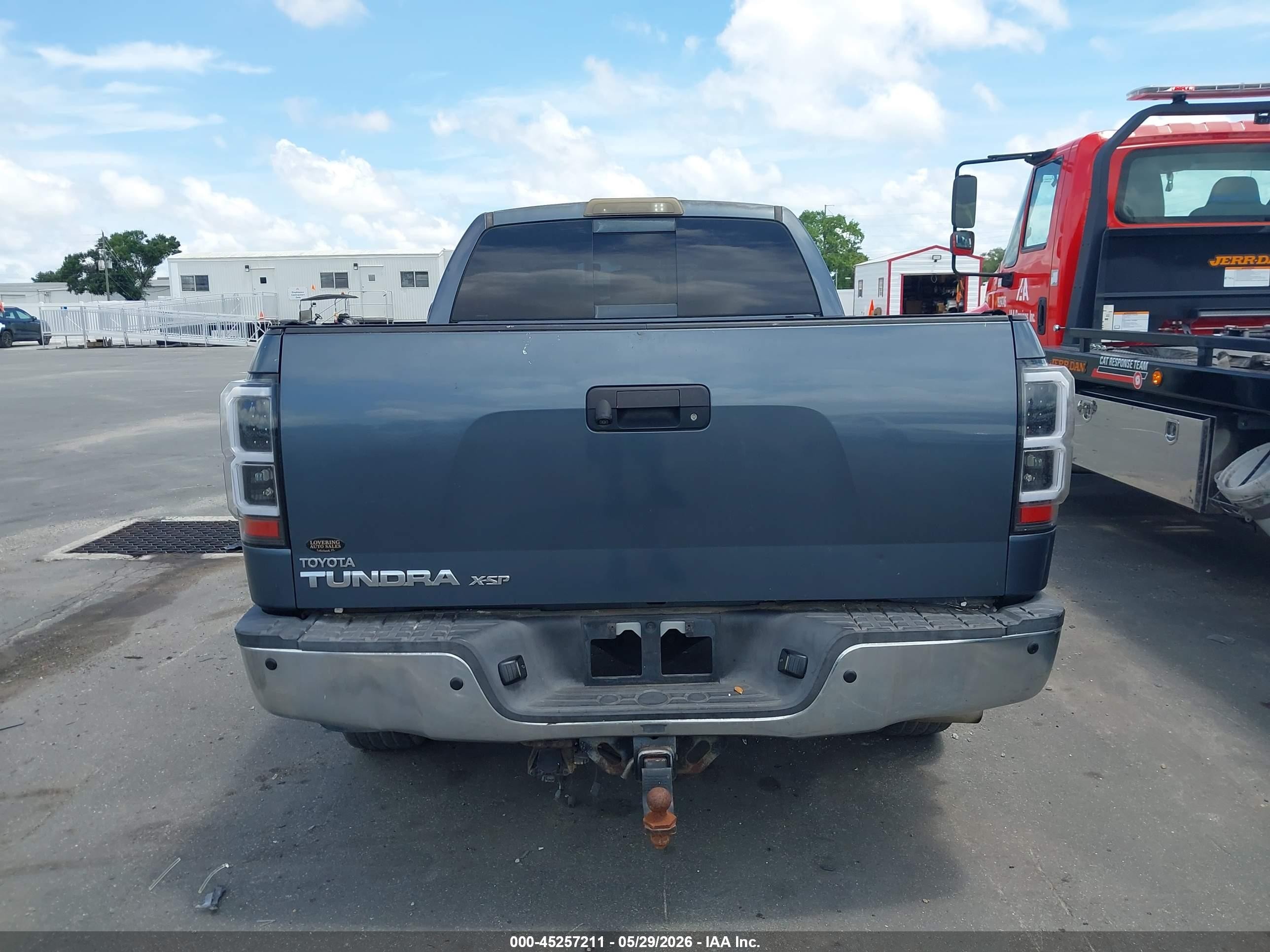 2008 Toyota Tundra Sr5 5.7l V8 Gray vin: 5TBRV54168S477185