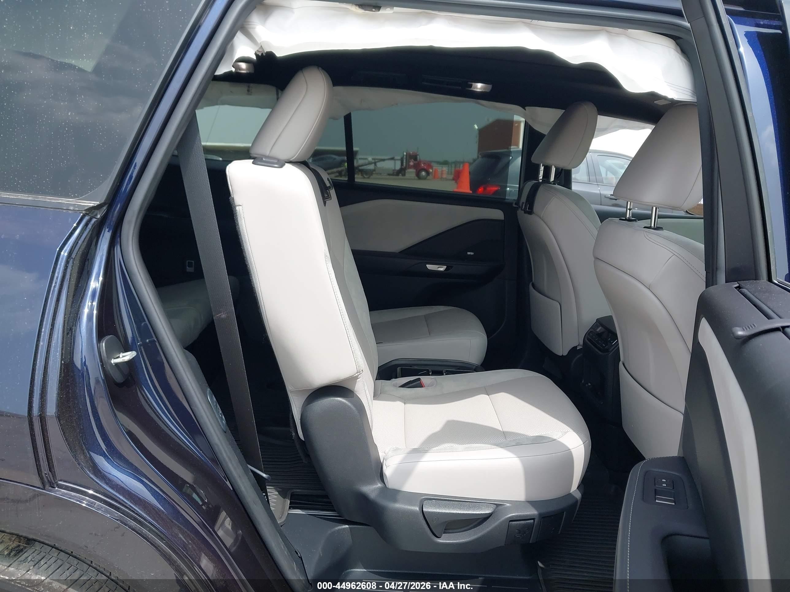 2024 Lexus Tx 350 Luxury Blue vin: 5TDAAAA62RS007200