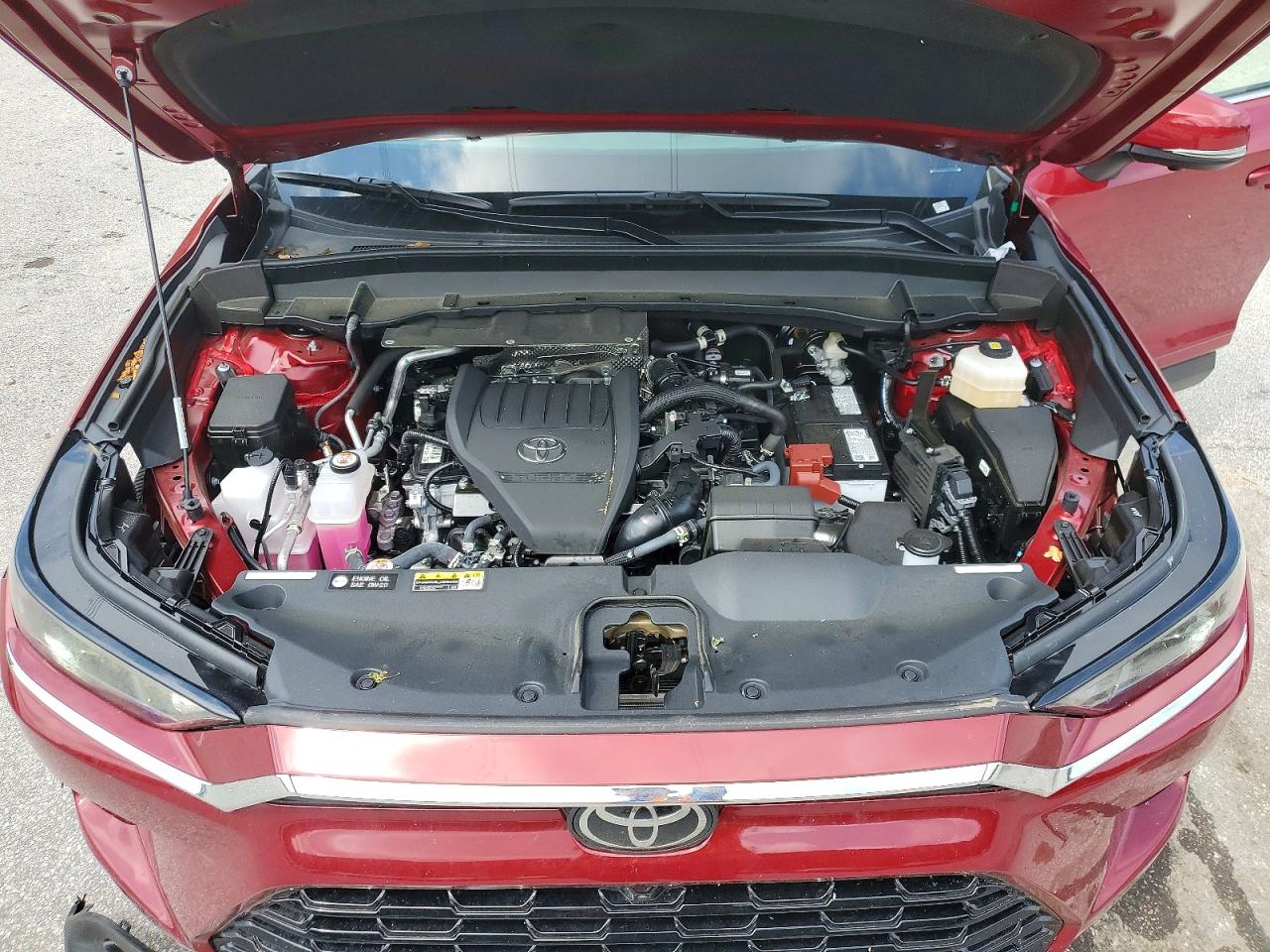 2026 Toyota Grand Highlander Platinum Red vin: 5TDAAAB51TS130595