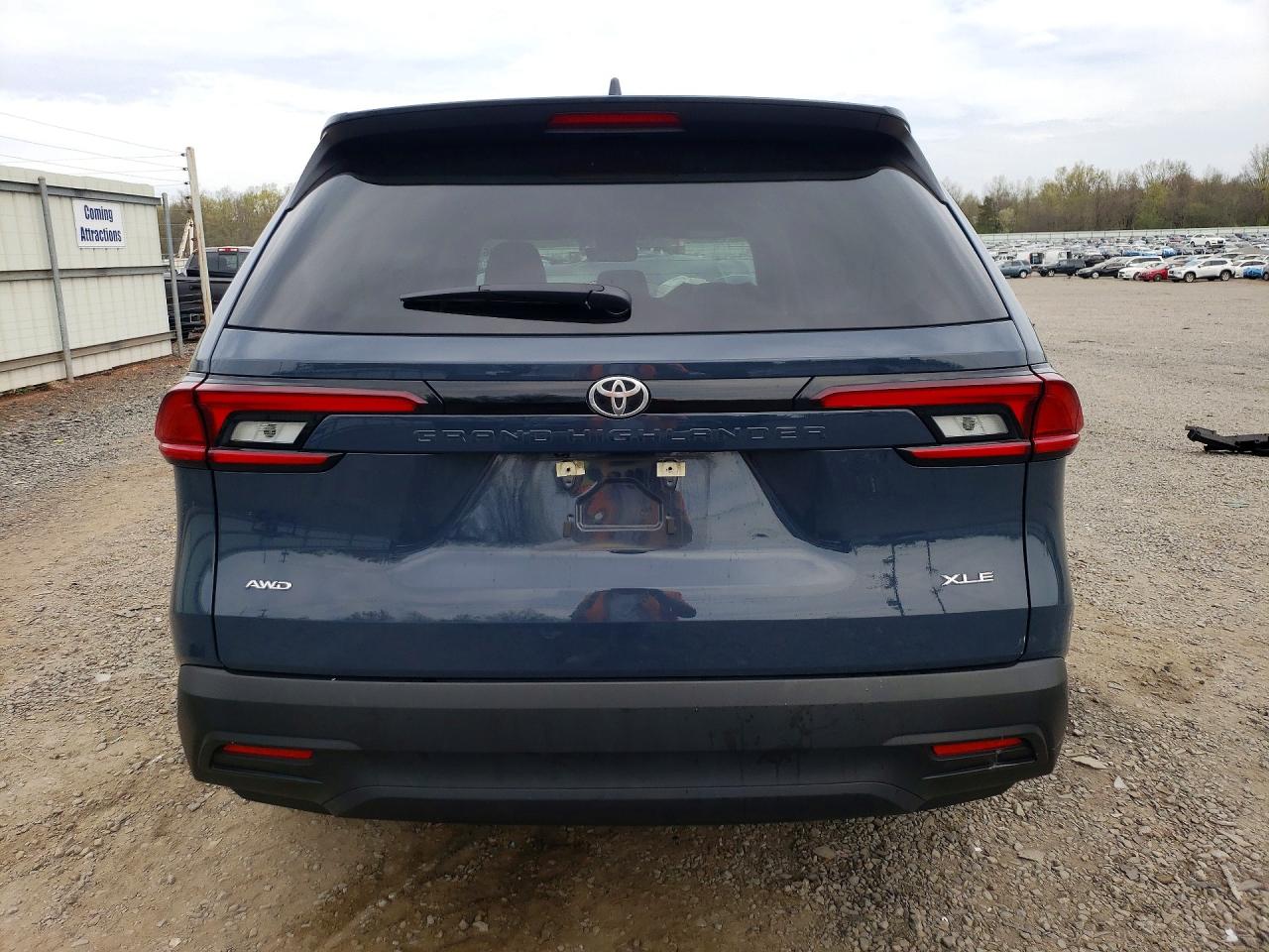 2026 Toyota Grand Highlander Xle Синий vin: 5TDAAAB52TS113160