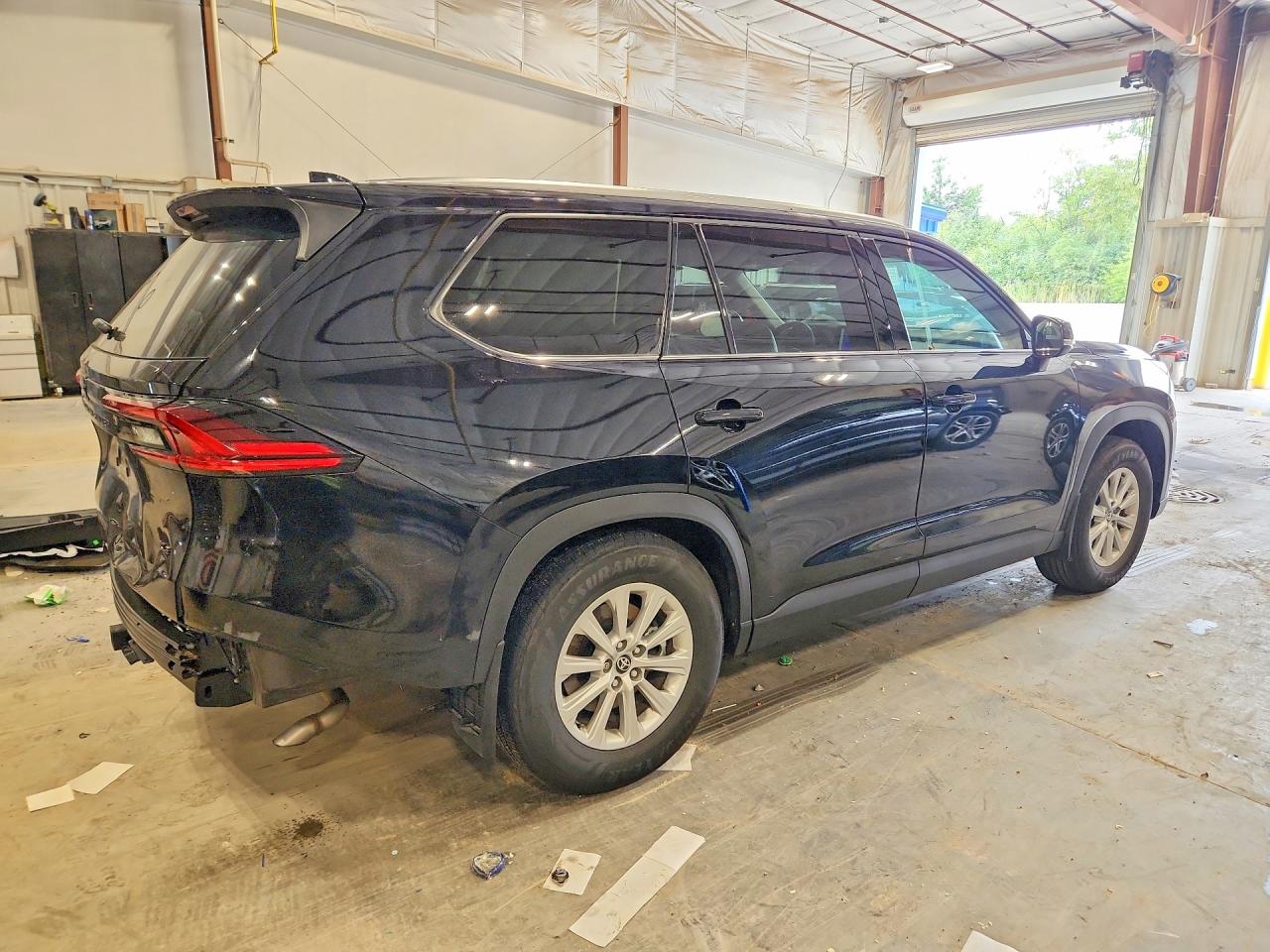 2025 Toyota Grand Highlander Xle Black vin: 5TDAAAB55SS087667