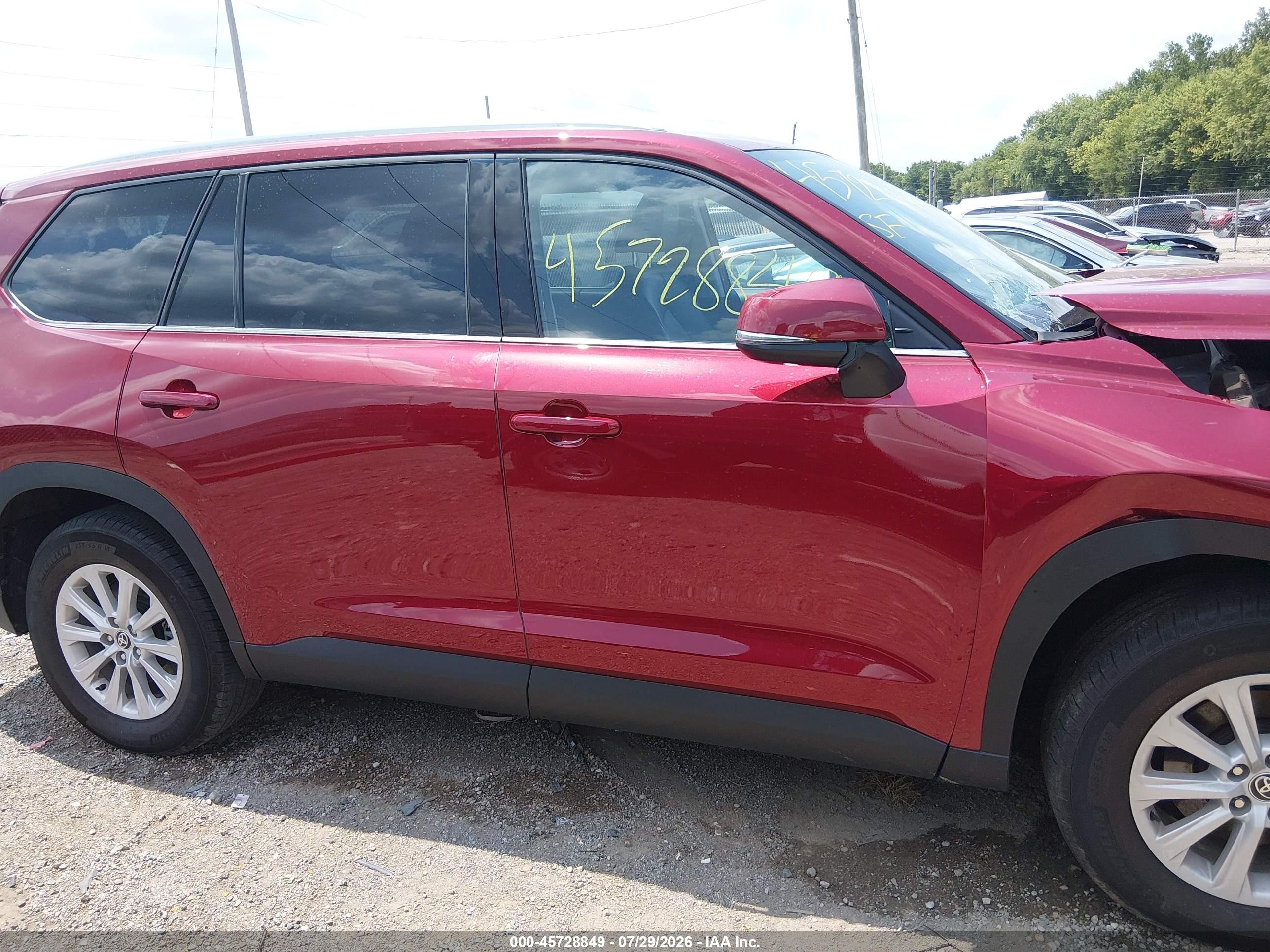 2024 Toyota Grand Highlander Xle Red vin: 5TDAAAB57RS007571
